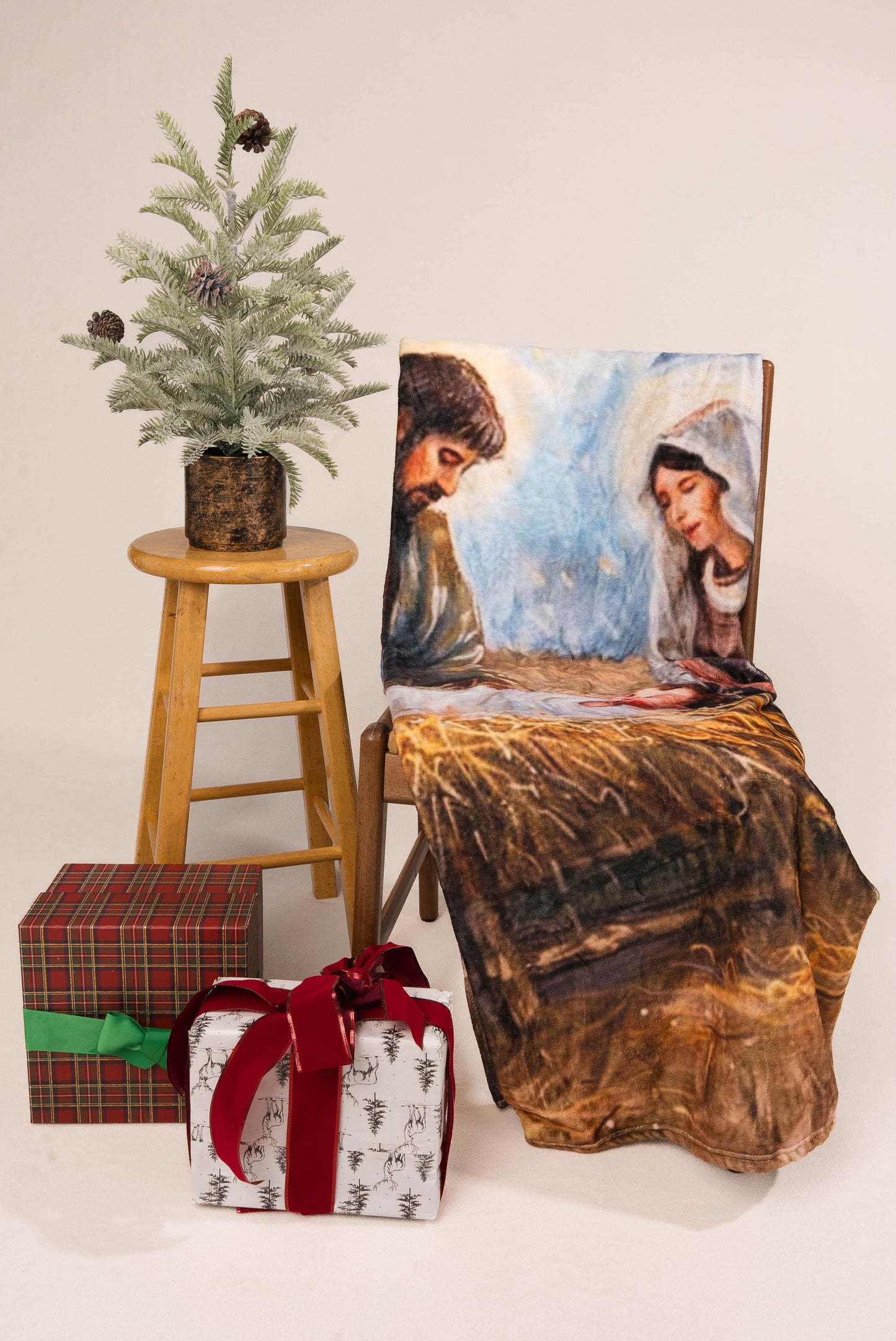 Oversized Christmas Cloud Blanket *GF Exclusive*