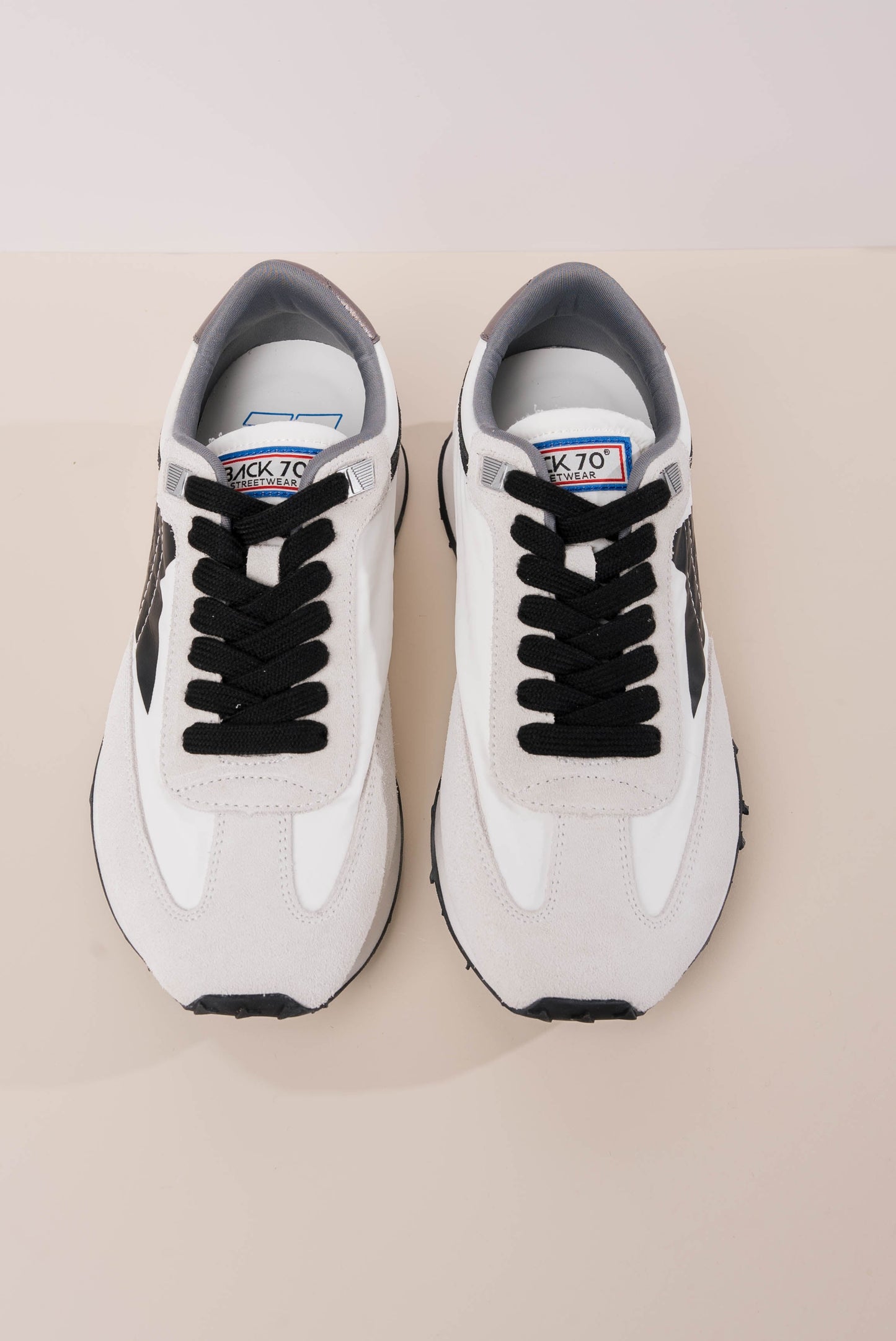 Back 70 Neon Leather Sneaker