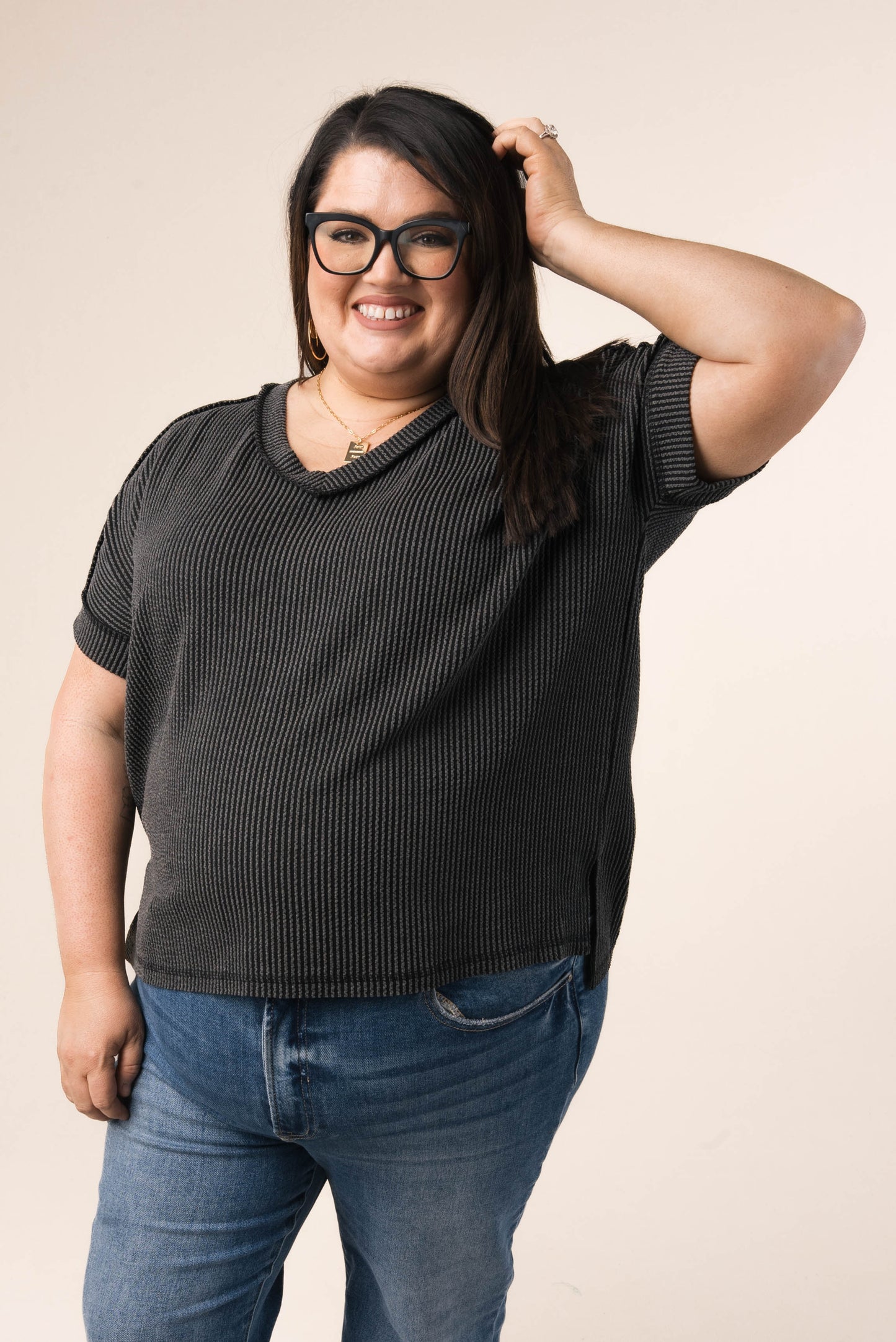 Corded Rib Exposed Seam V-Neck Top