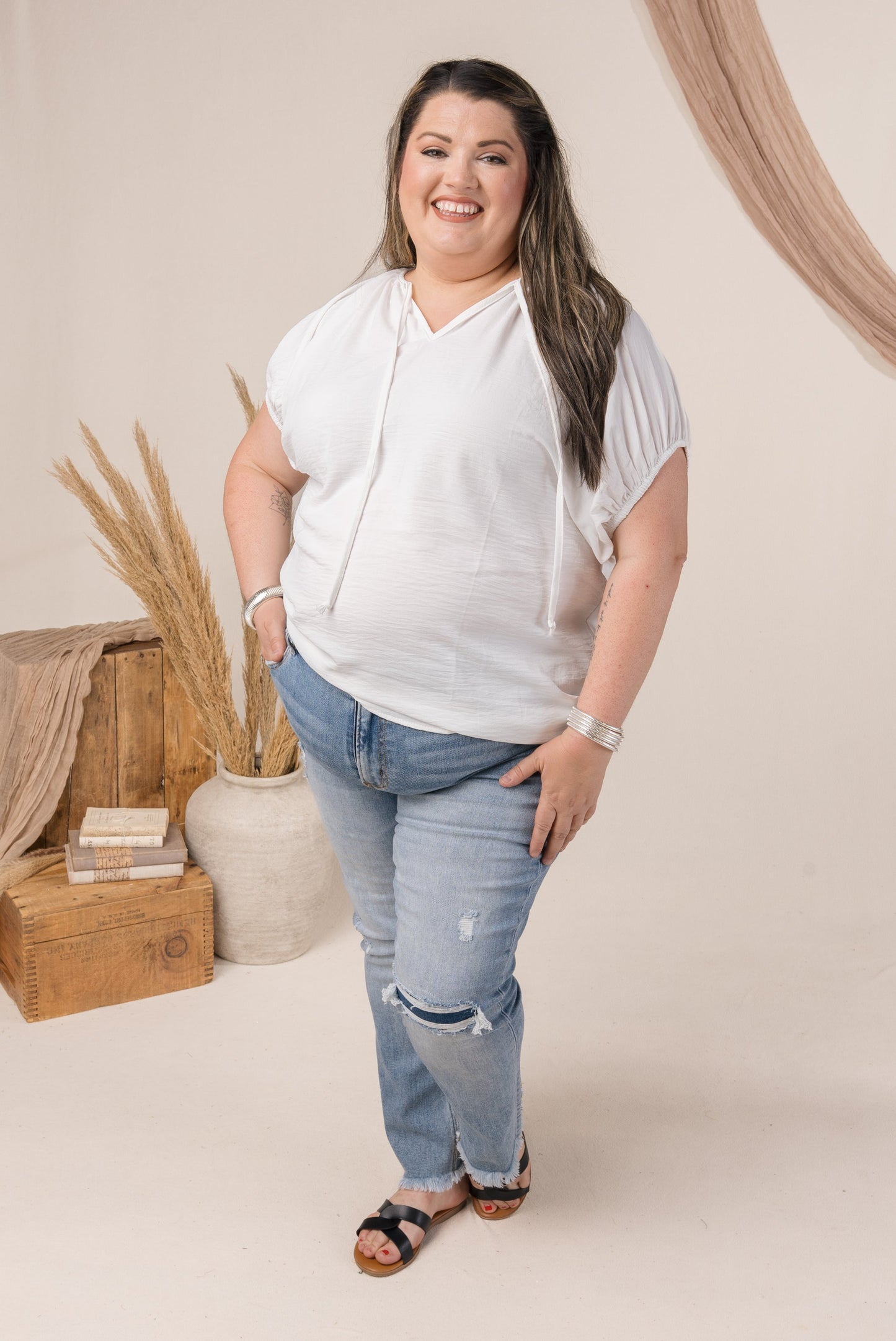 Lovervet Mid Rise Crop Straight Leg Jeans
