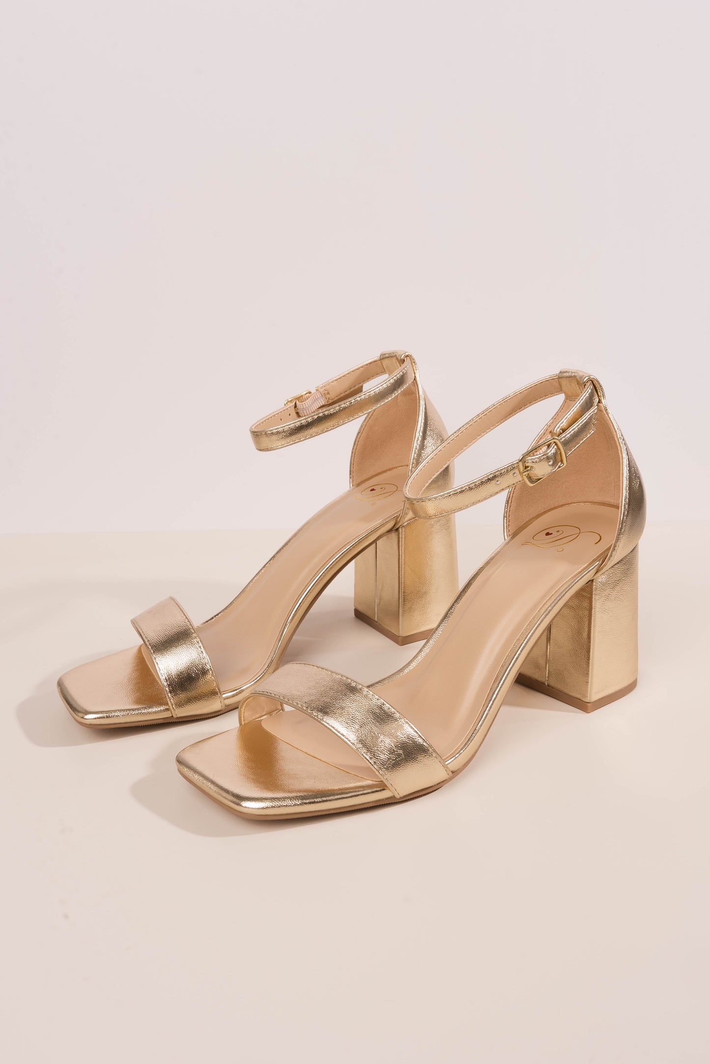 Larch Ankle Strap Sandal