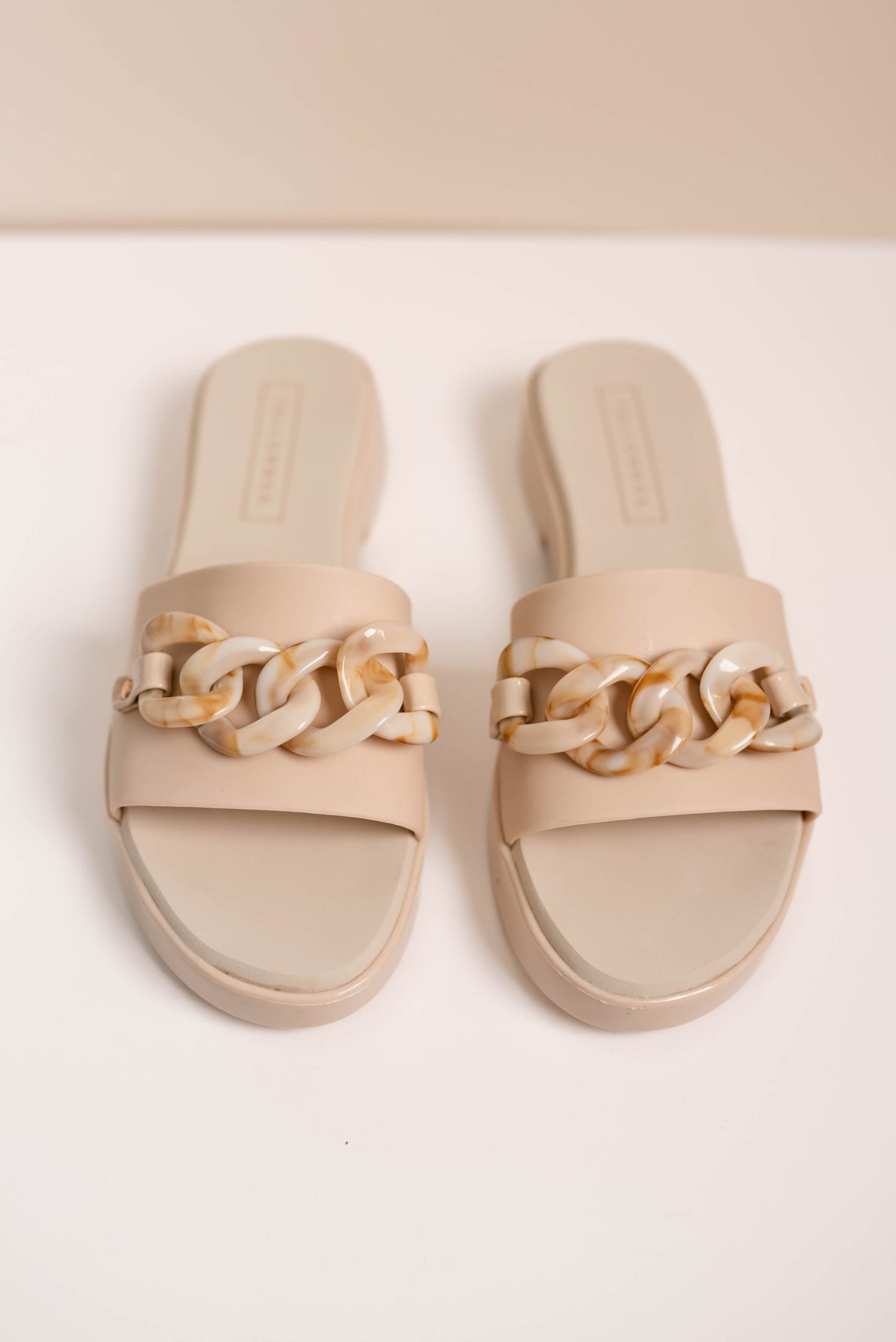 Aulani Jelly Slide Sandal