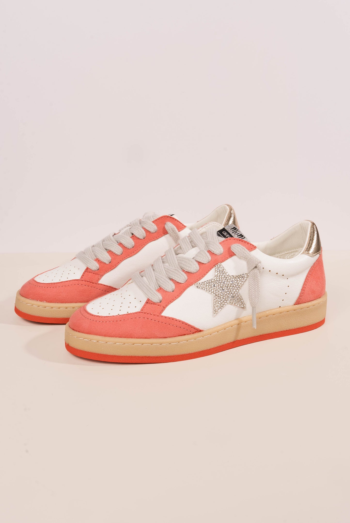 Avery Sneaker