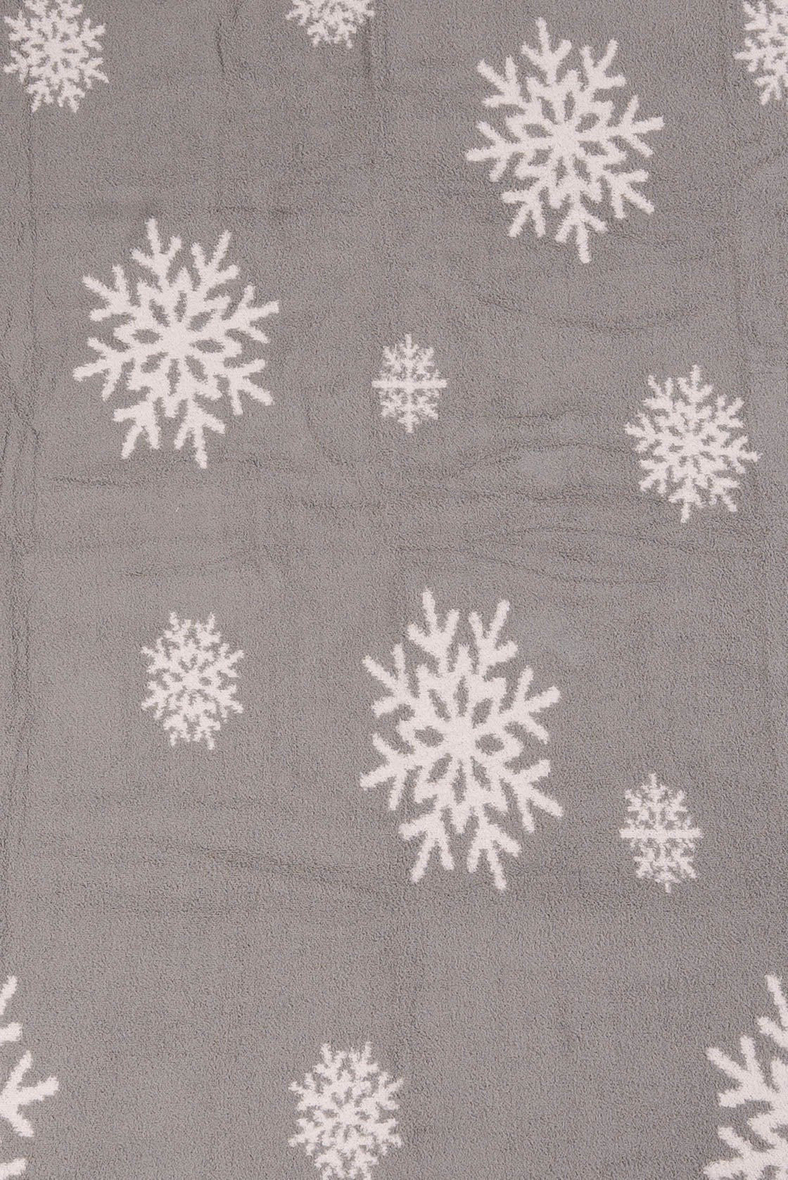 Plush Cuddle Up Luxe Christmas Blankets