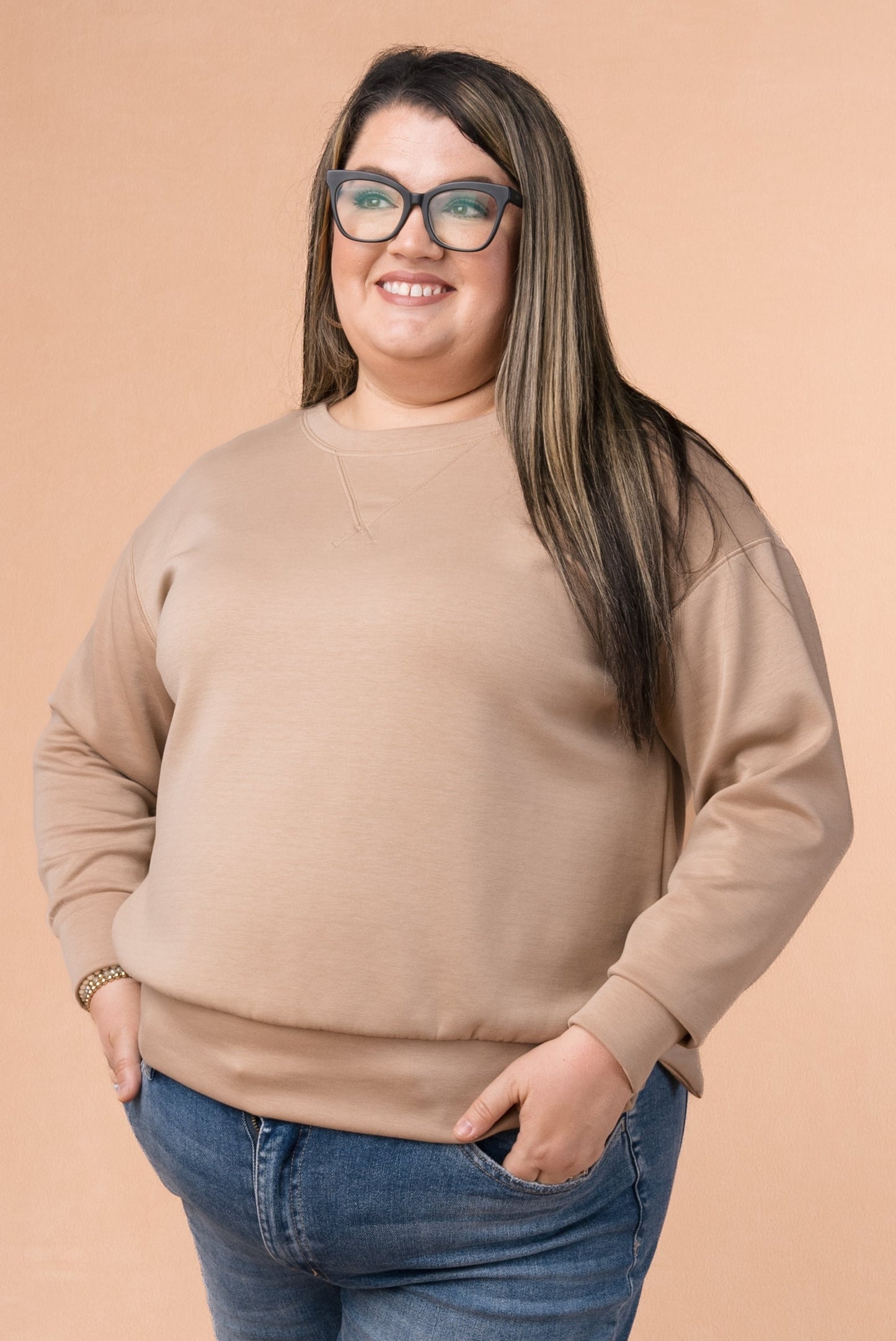 Malibu Banded Hem Pullover *Final Sale*
