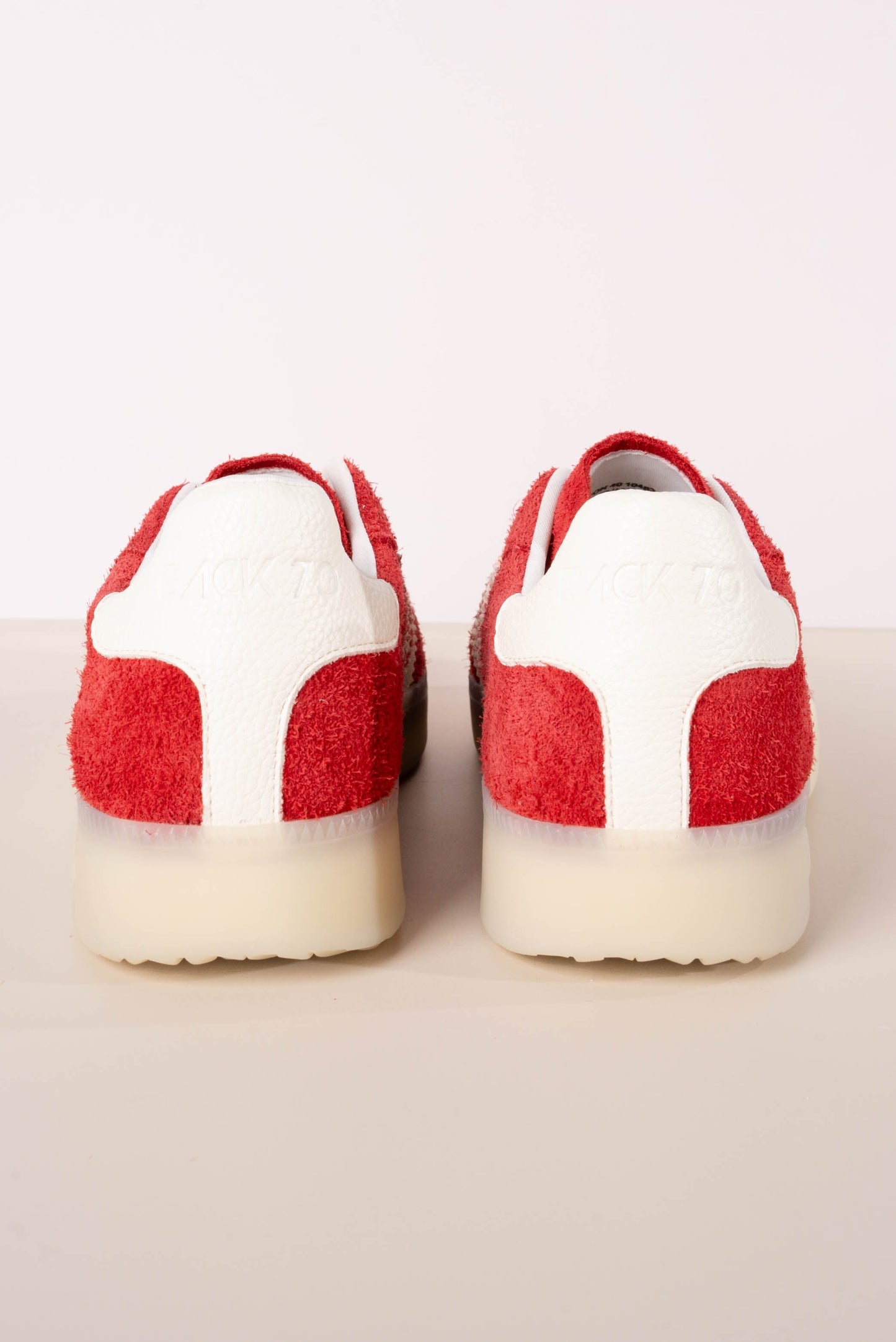 Back 70 Boston Sneaker