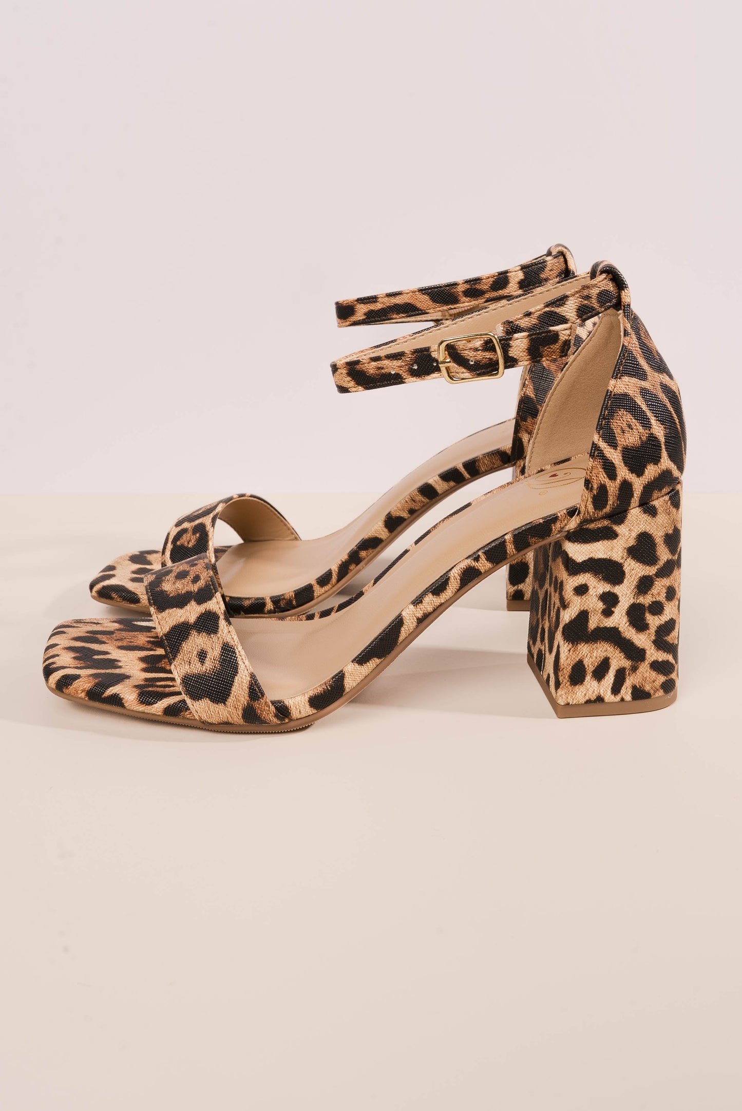 Larch Ankle Strap Sandal