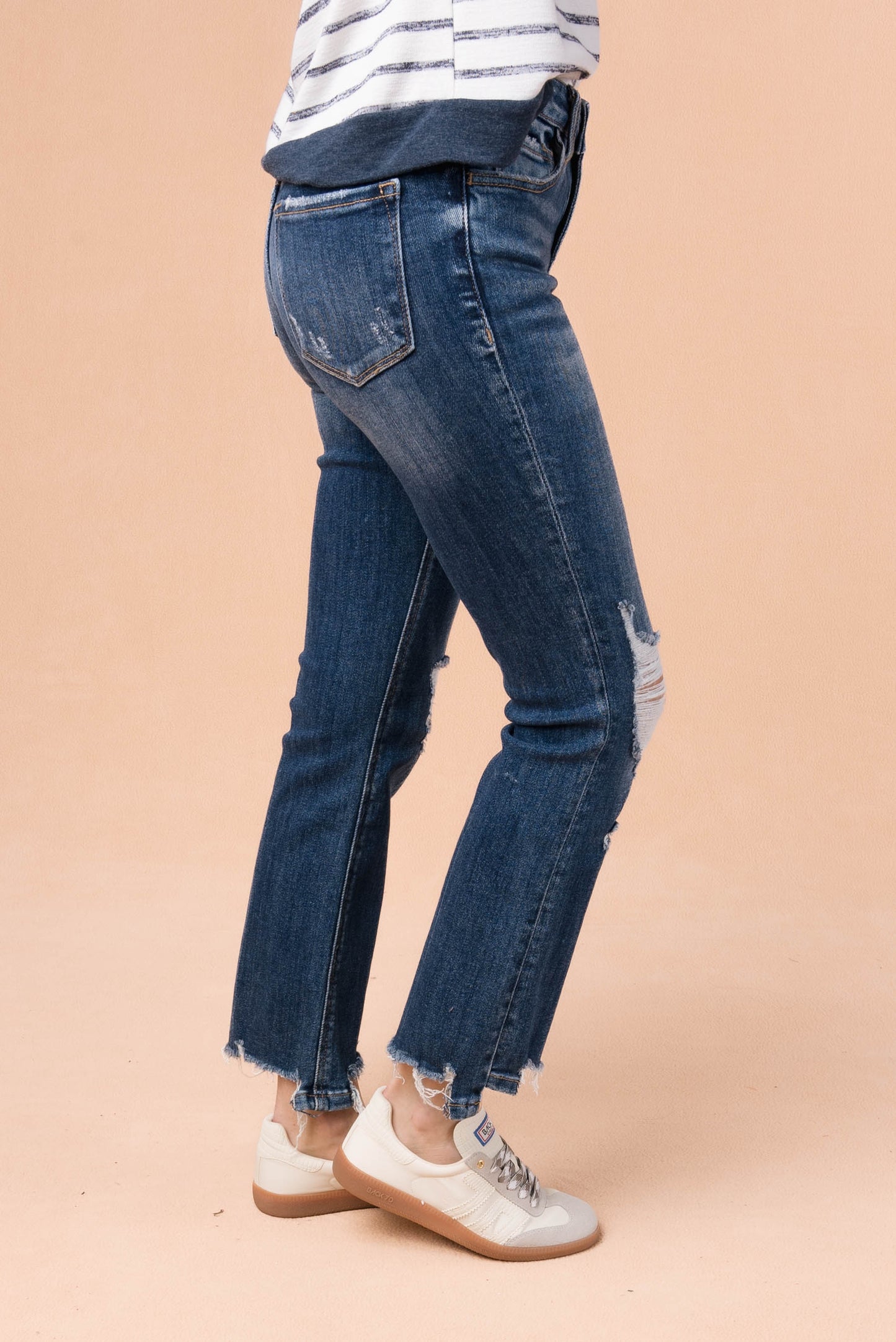 Lovervet by VERVET | Halle Mid Rise Crop Flare Jeans