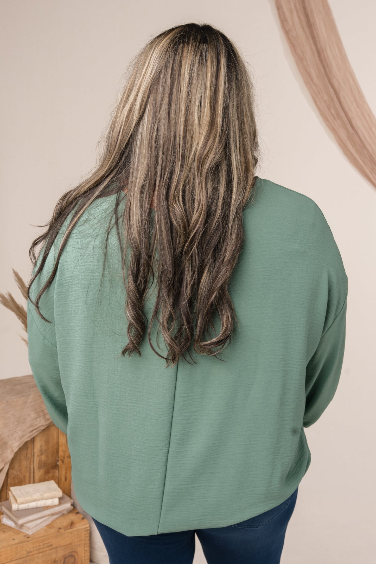 Crinkle Knit Bubble Hem Blouse *Final Sale*