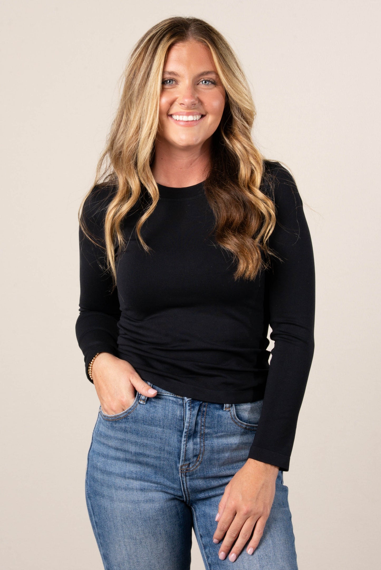 Raelynn Seamless Round Neck Top