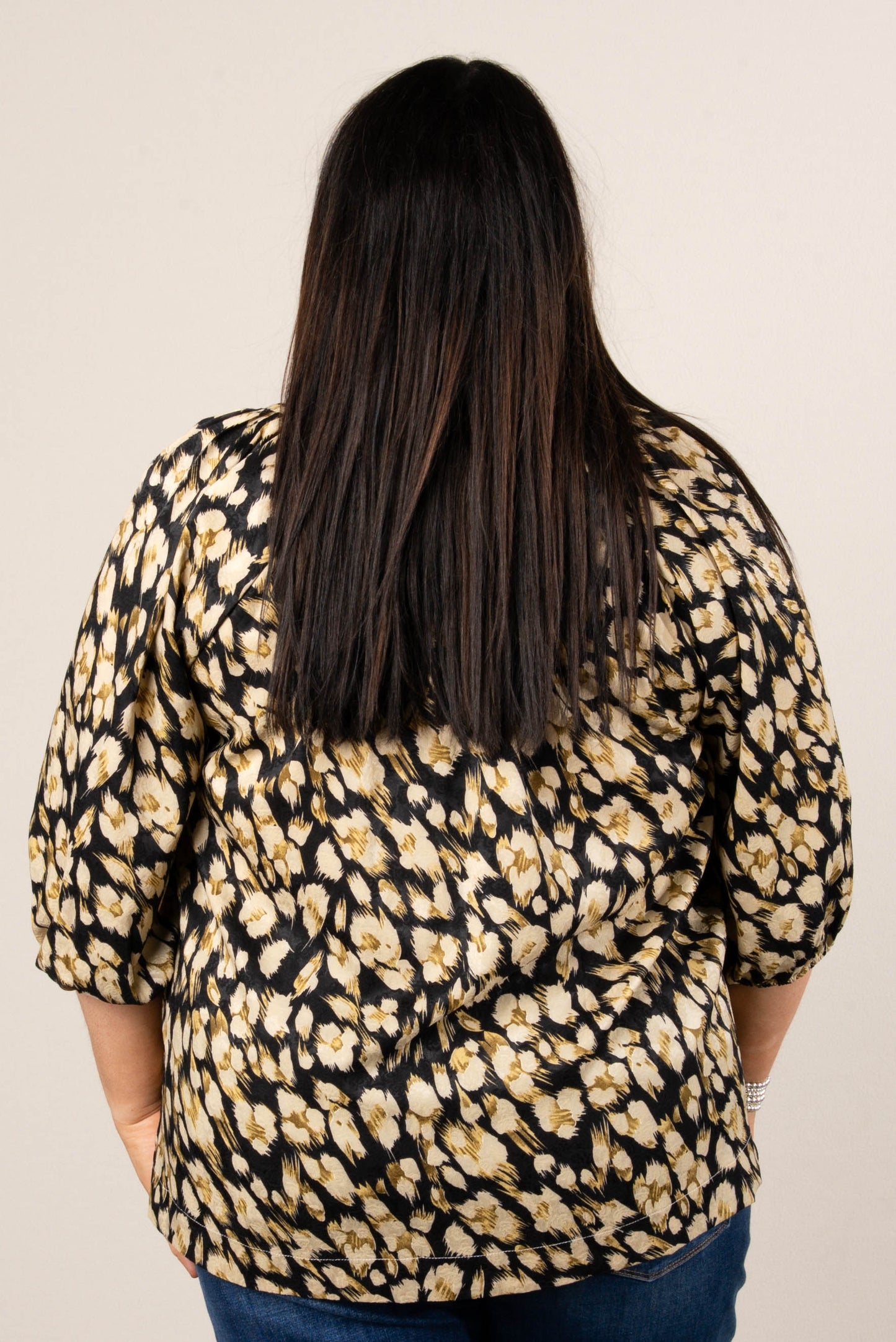 Kelley Floral Split Neck Blouse