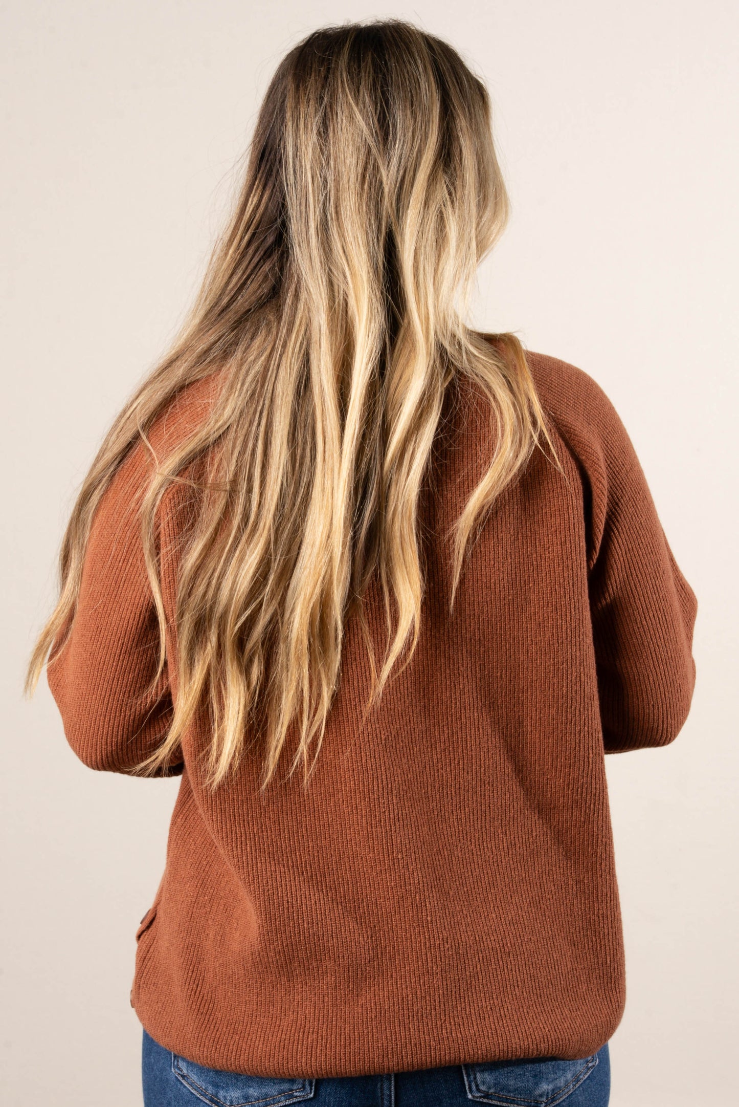 Donna Fine Ribbed Side Button Sweater