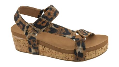 Don't Tempt Me Platform Sandal