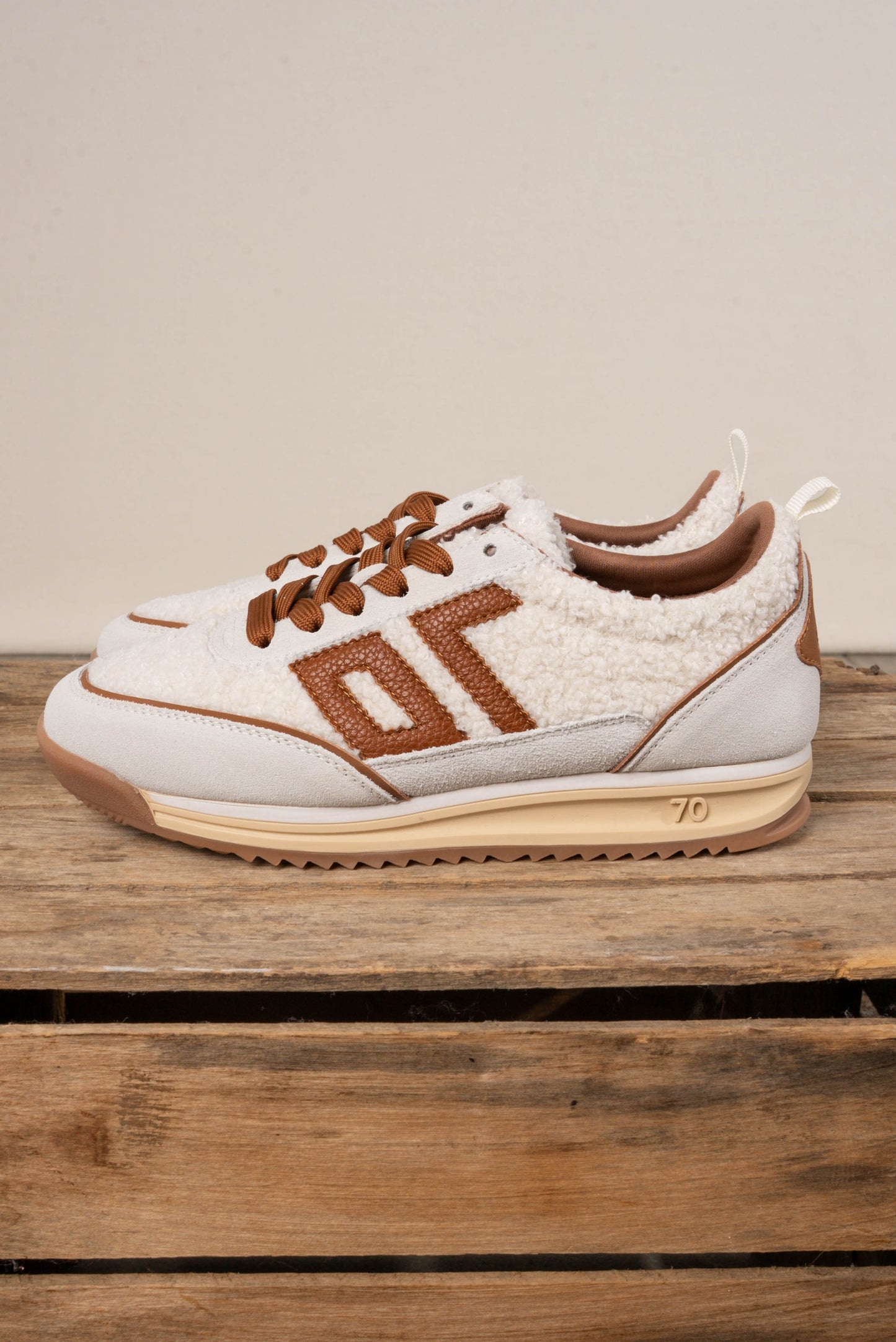Back 70 Jogger FT Suede Sneakers