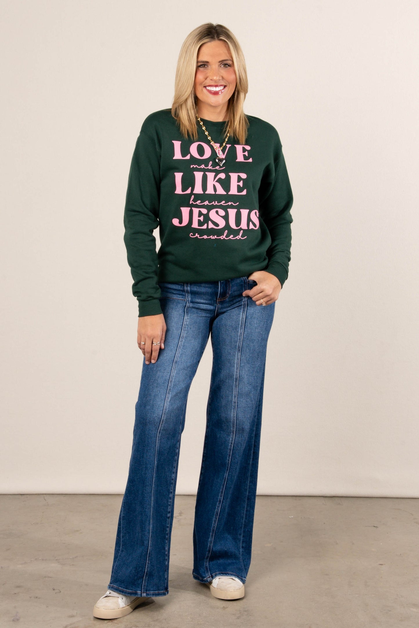 Love Like Jesus Graphic Sweatshirt