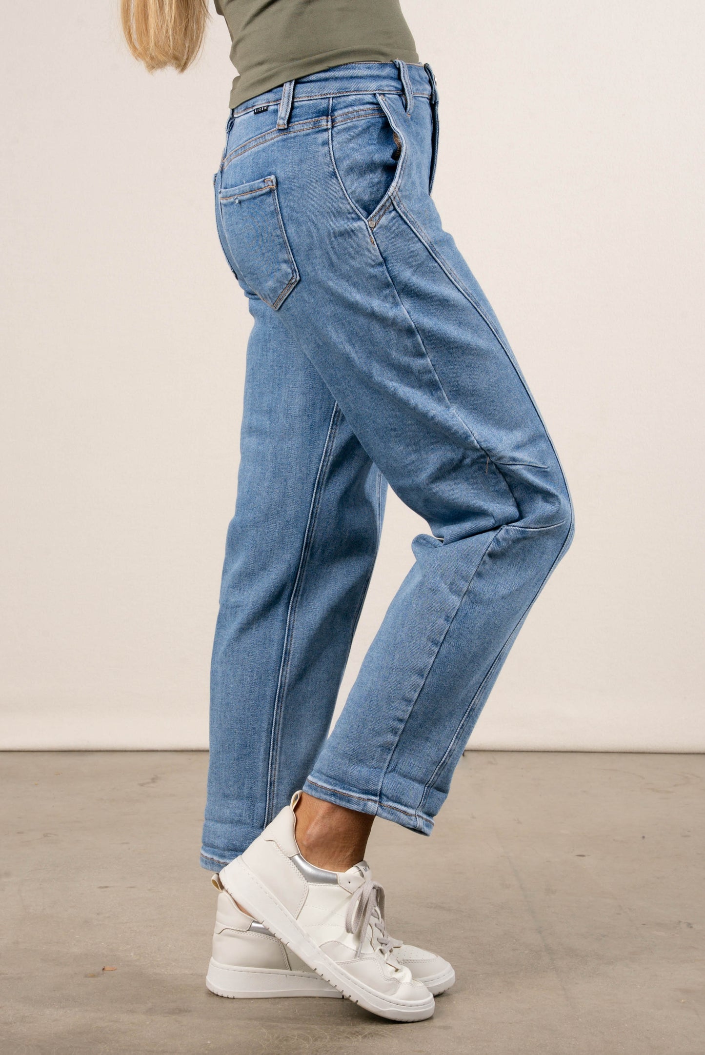 Risen Denim | Juno Mid Rise Rolled Cuff Barrel Jeans