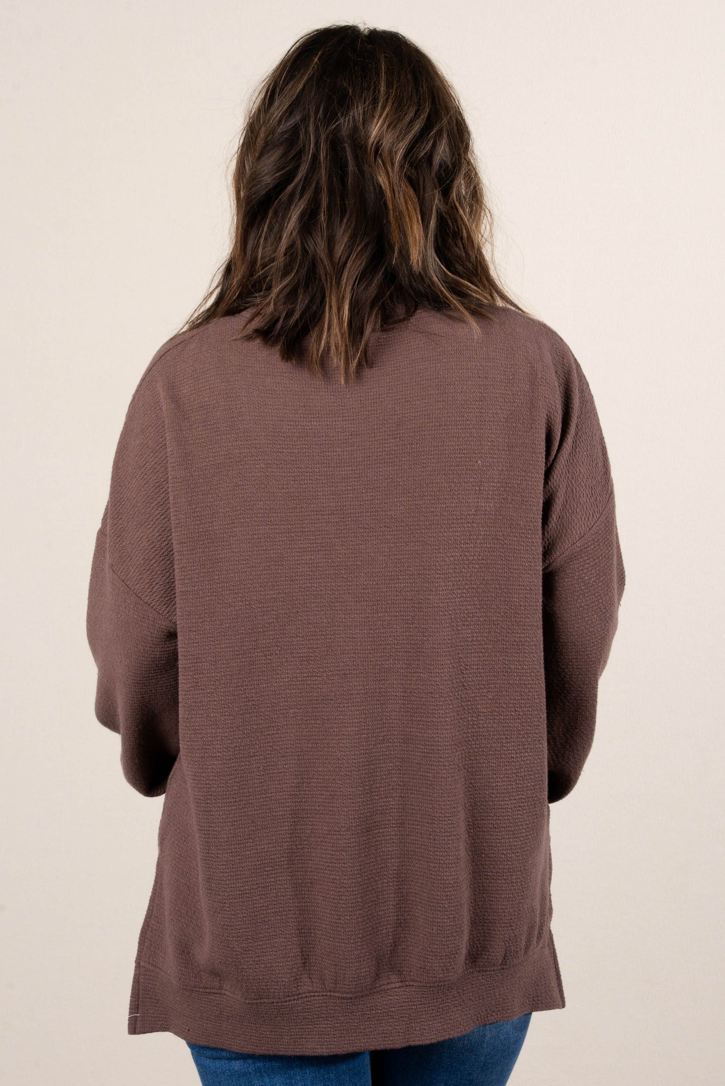 Basic Chill Textured Knit Hi-Lo Split Hem Top