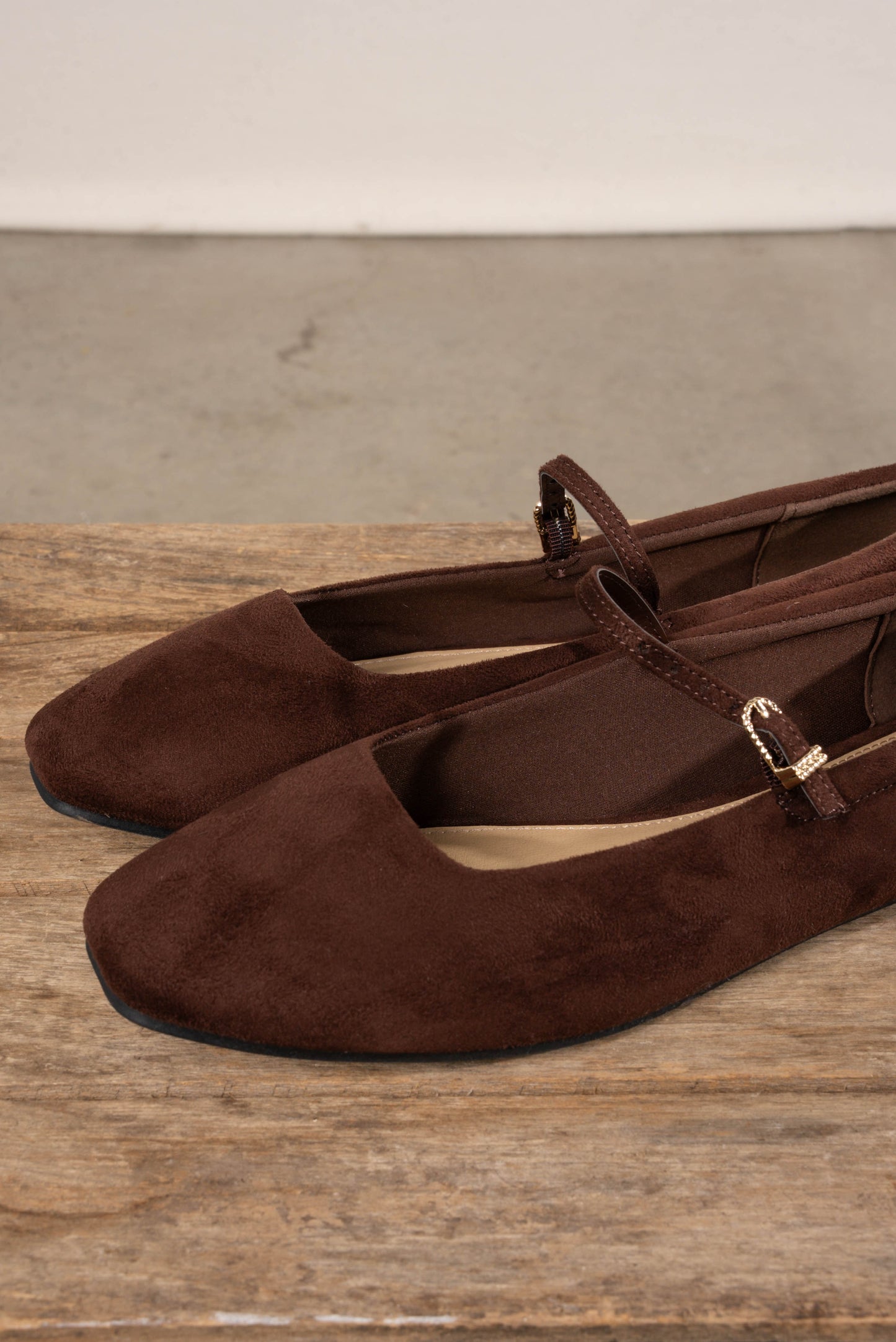 Kiana Mary Jane Flats
