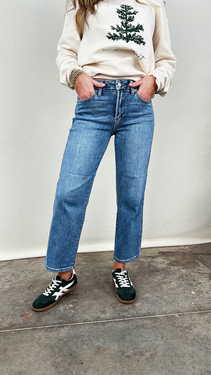 Just USA | Chassidy Mid Rise Crop Straight Leg Jeans