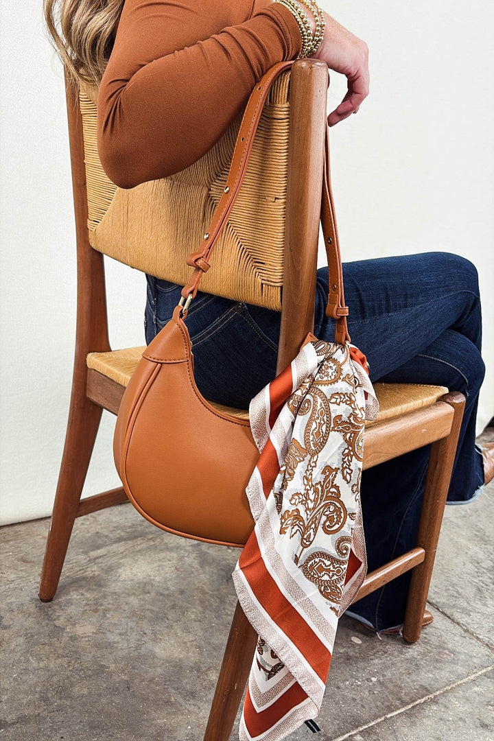 Pretty Simple | Celeste Crescent Shoulder Bag