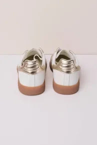 Back 70 Cloud Leather Sneaker