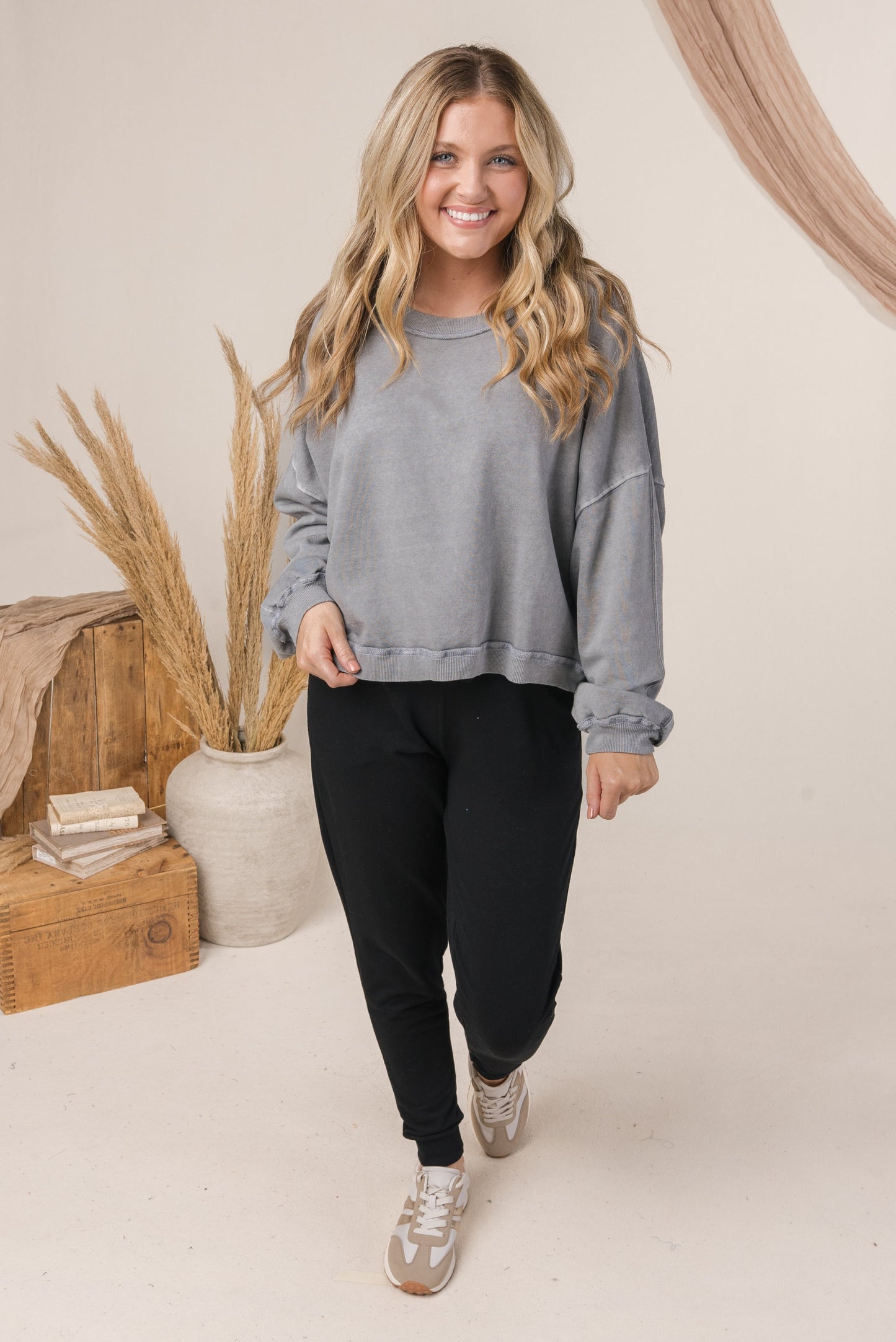 Washed Organic Cotton Crop Sweatshirt