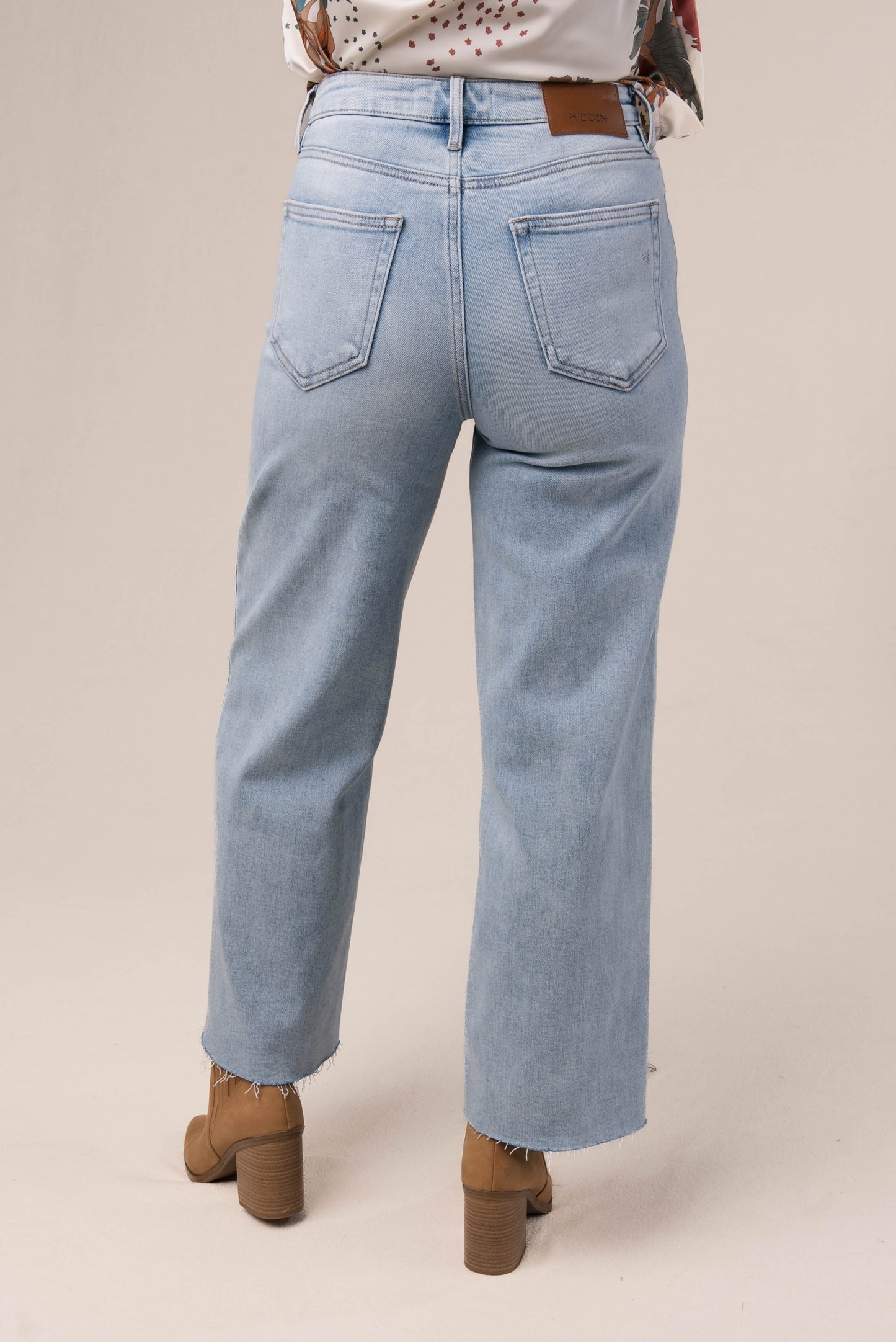 Hidden Denim | Nicole High Rise Wide Leg Crop Jeans