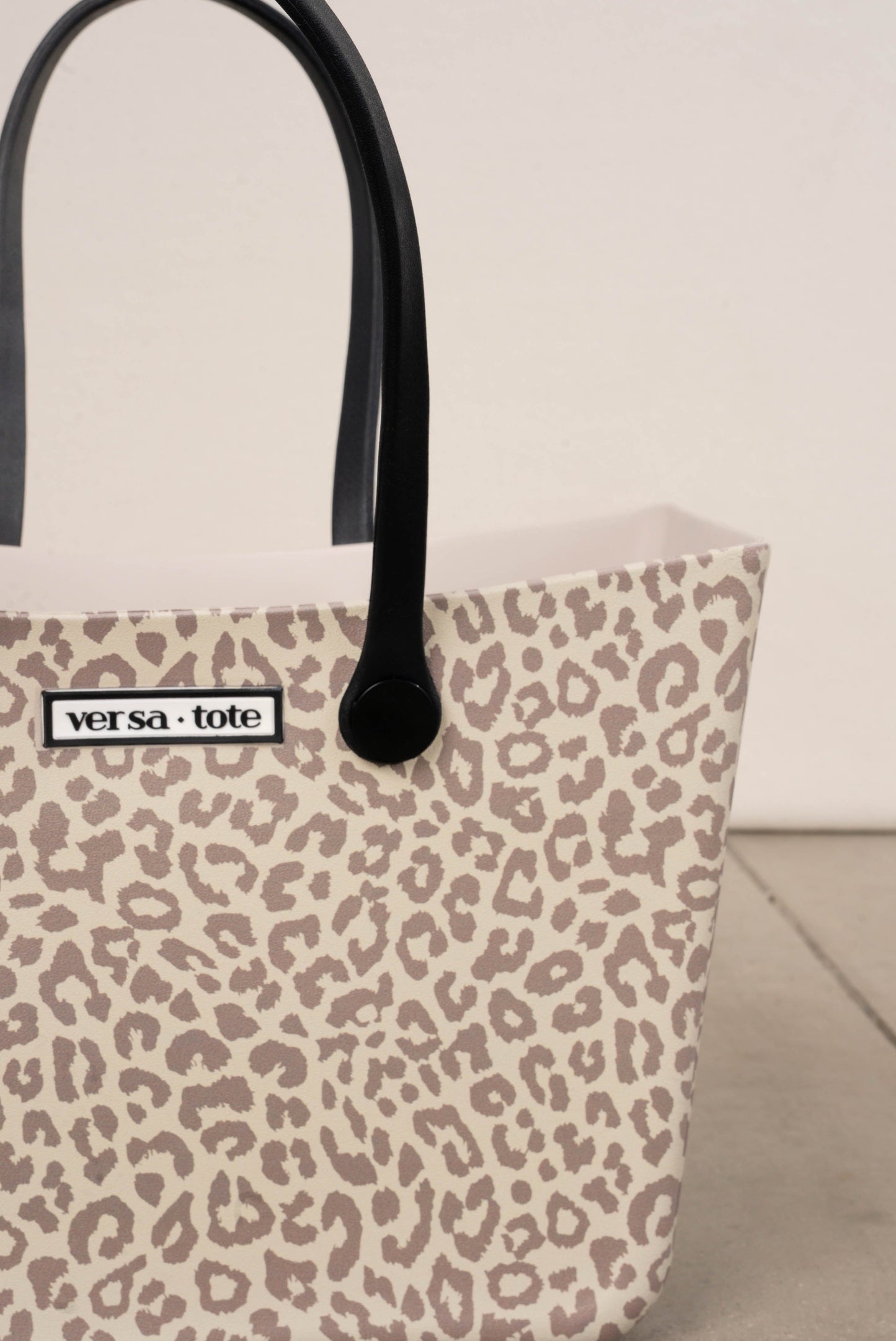 Carrie All Printed Versa Tote