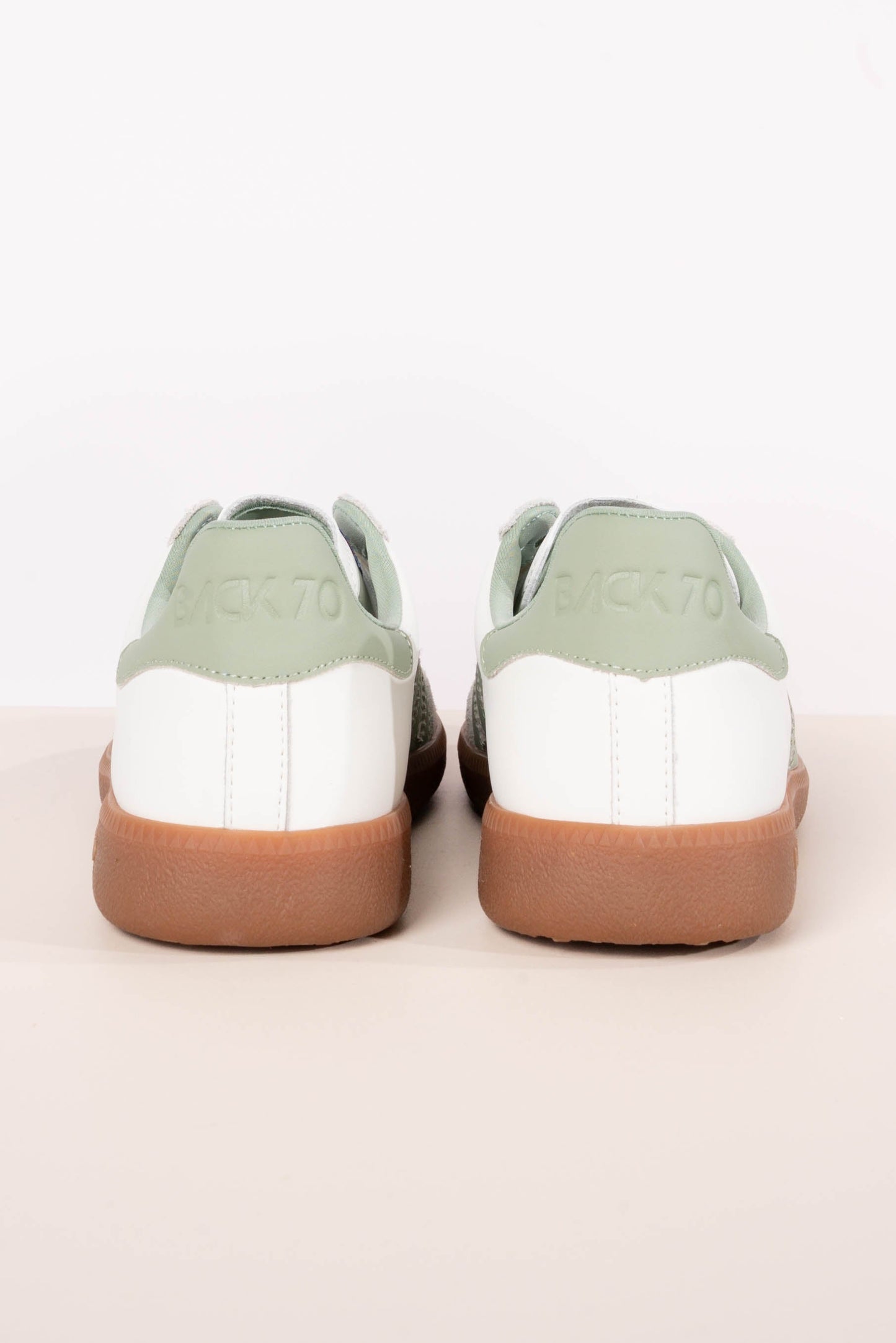 Back 70 Cloud Leather Sneaker
