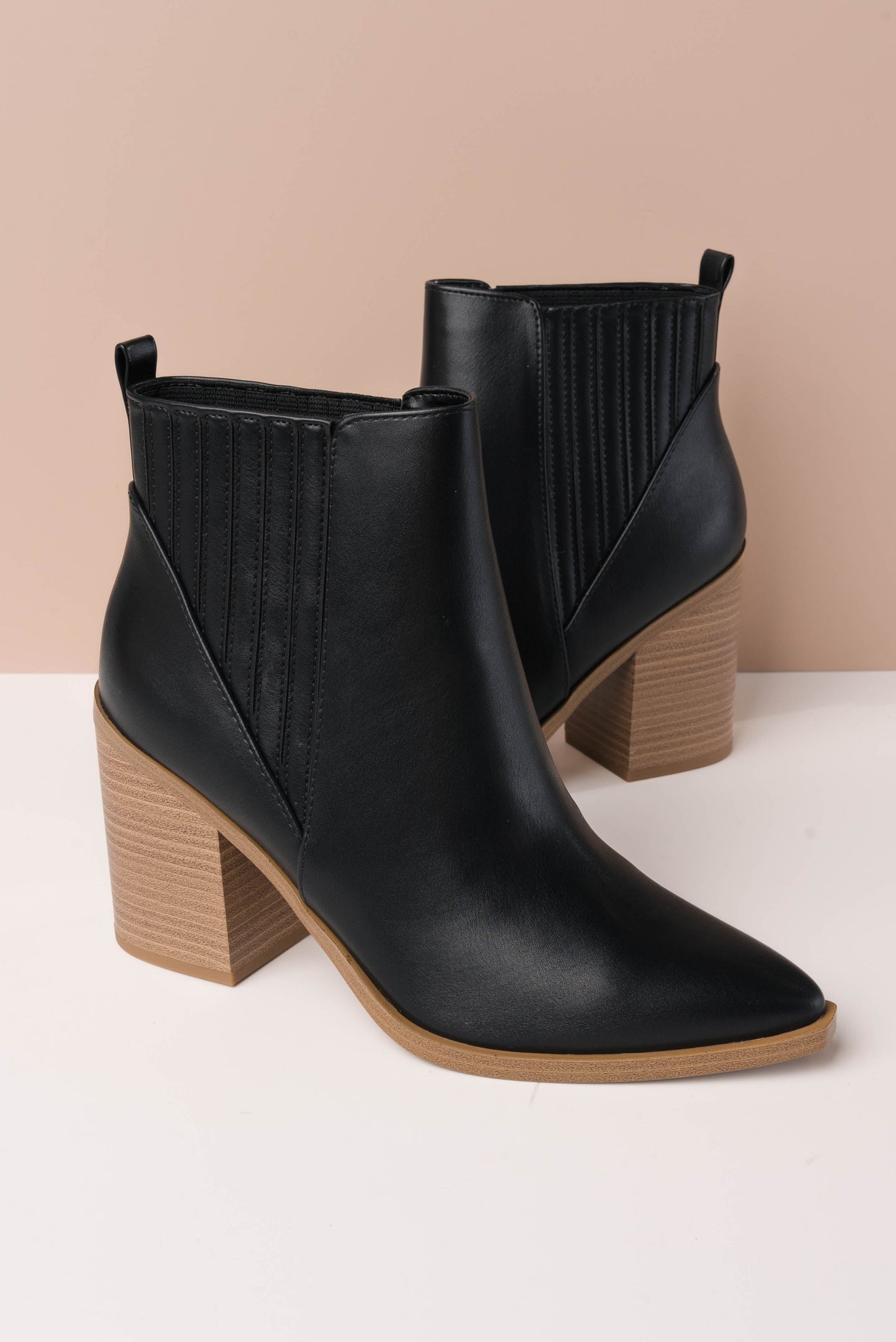 Duvets Pointed Toe Bootie