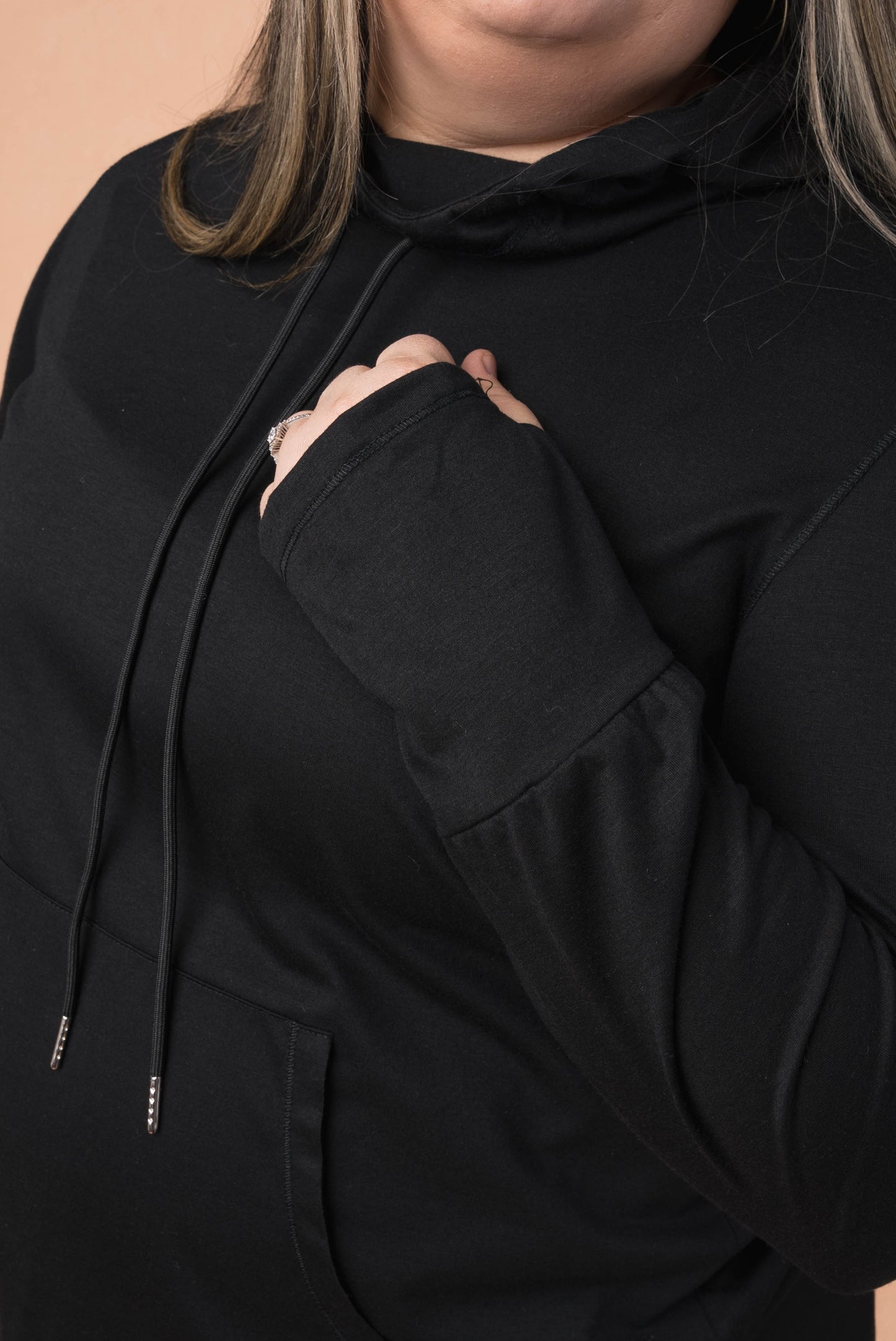Thumbhole Cuff Hooded Pullover