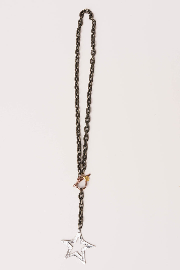 Star Pendant Lariat Necklace