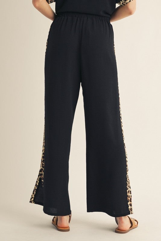 Side Leopard Accent Casual Pants