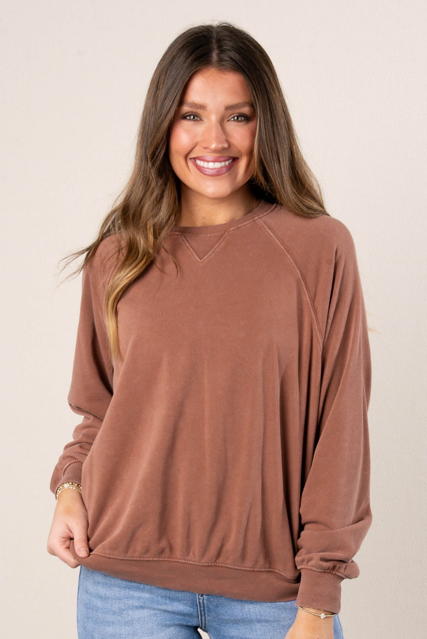 Washed Raglan Sweatshirt