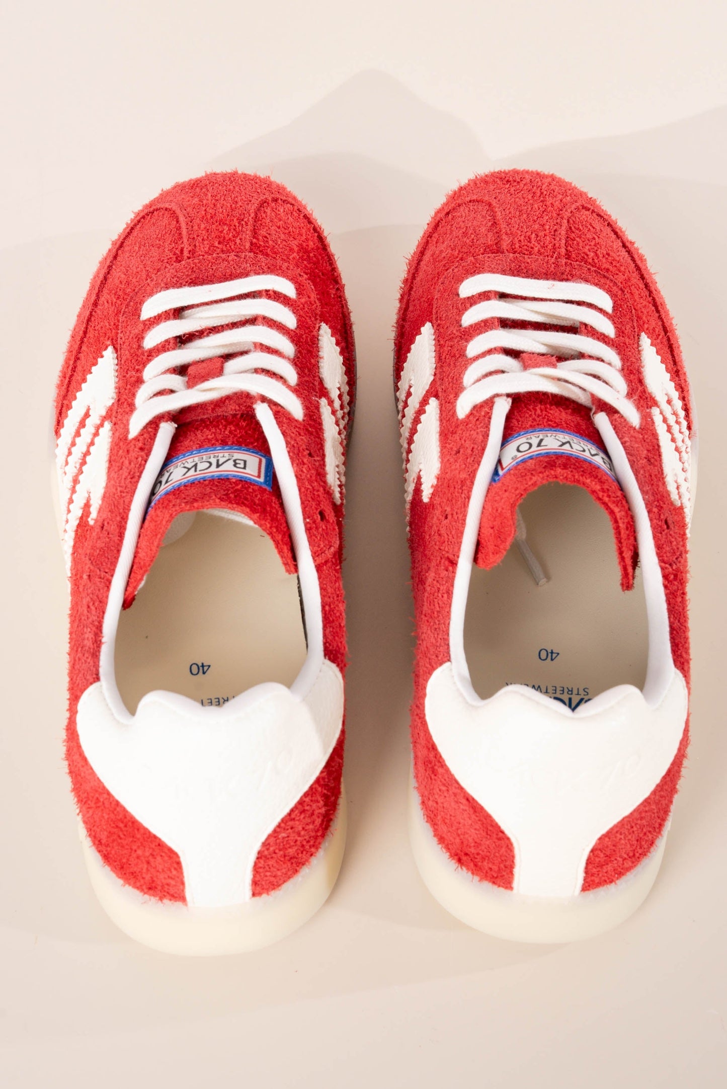 Back 70 Boston Sneaker