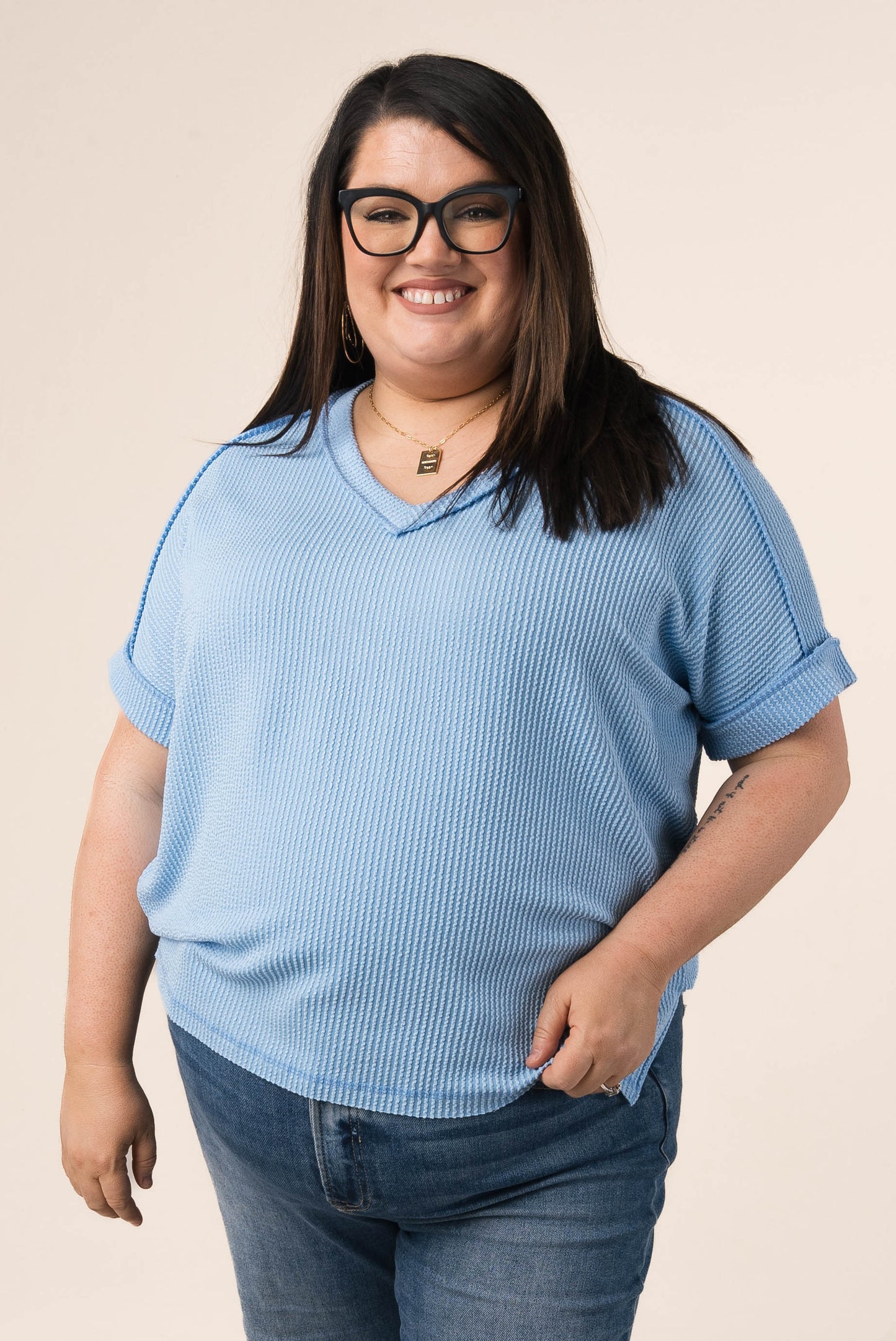 Corded Rib Exposed Seam V-Neck Top