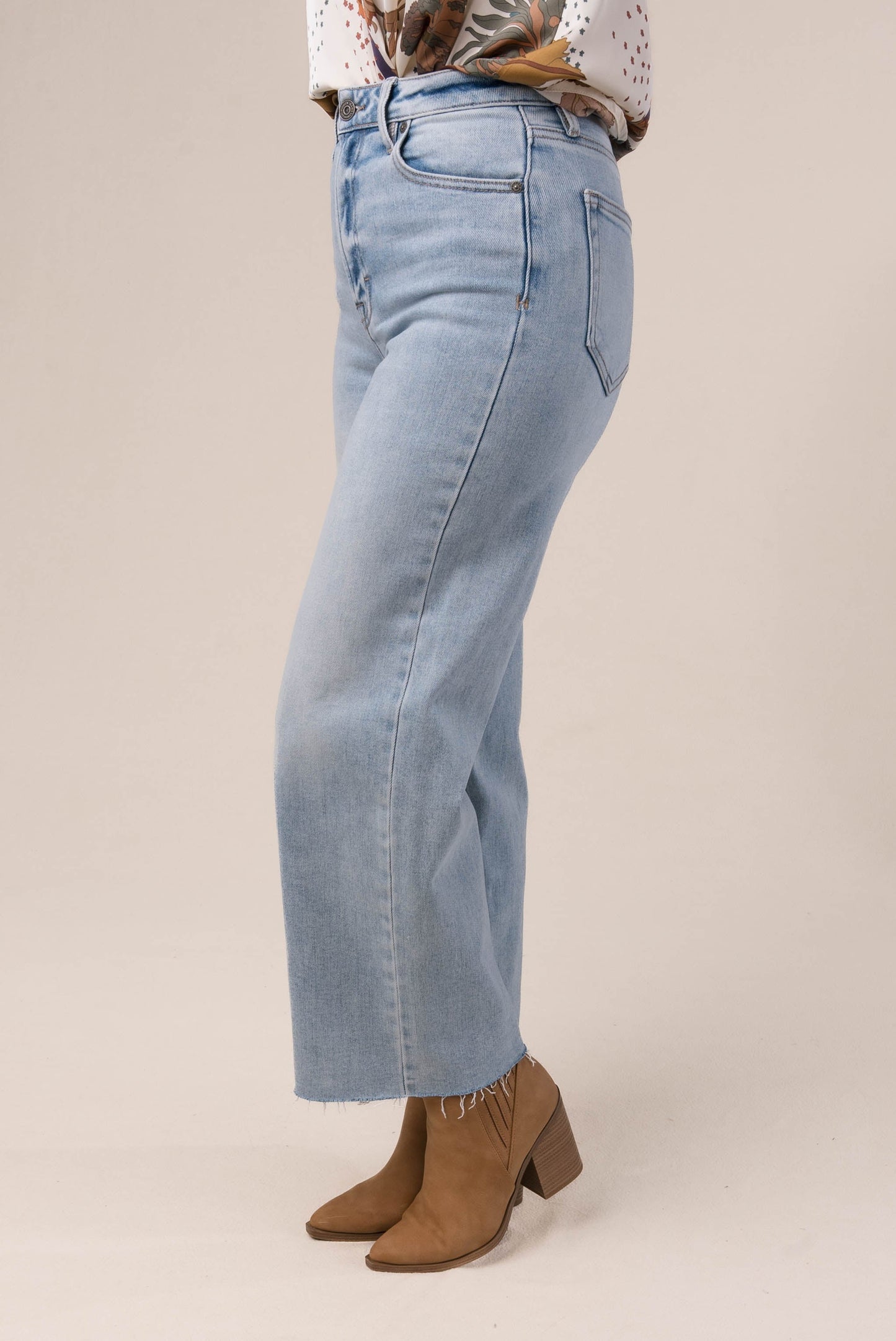 Hidden Denim | Nicole High Rise Wide Leg Crop Jeans