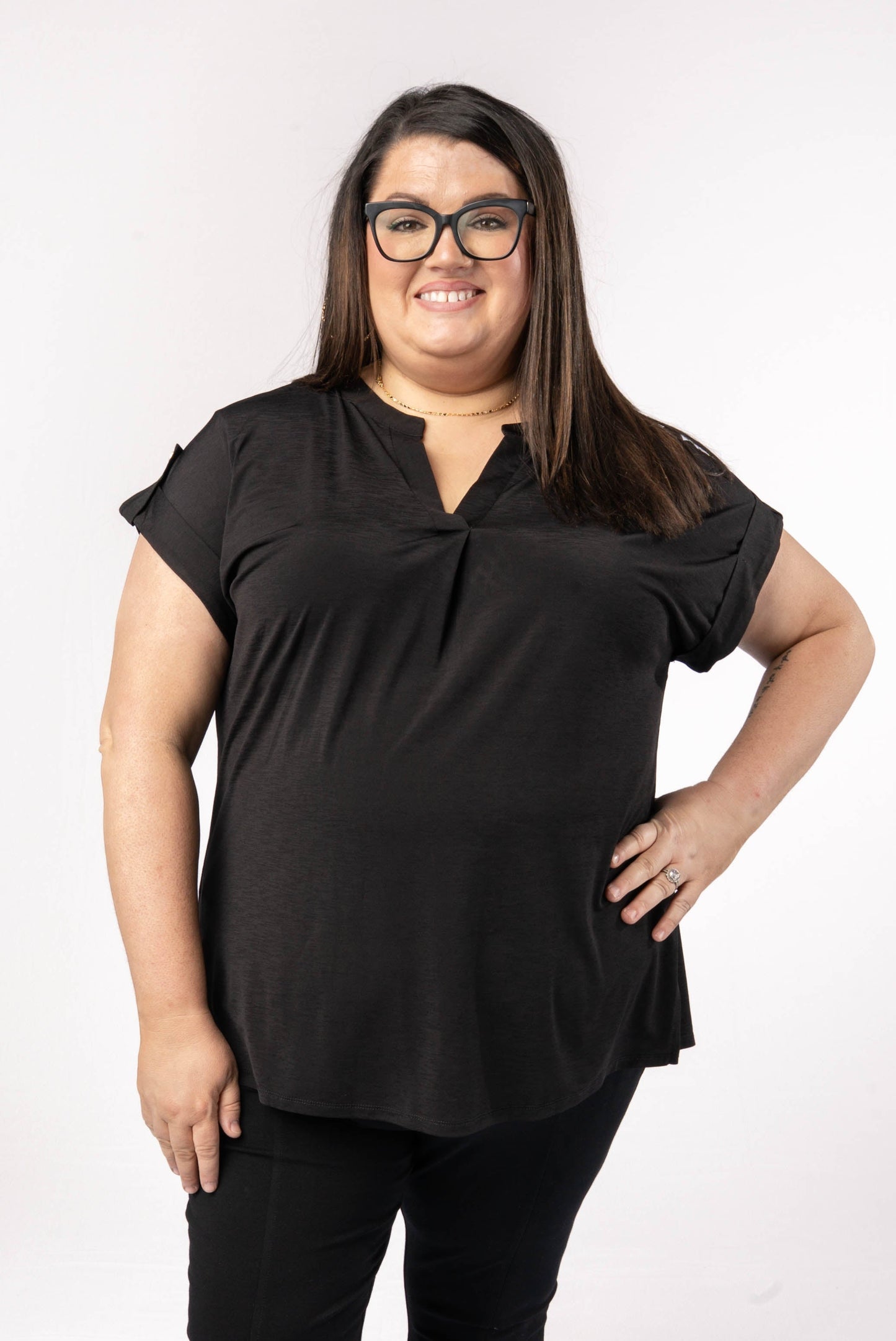 Liz Solid Short Tab Sleeve Top