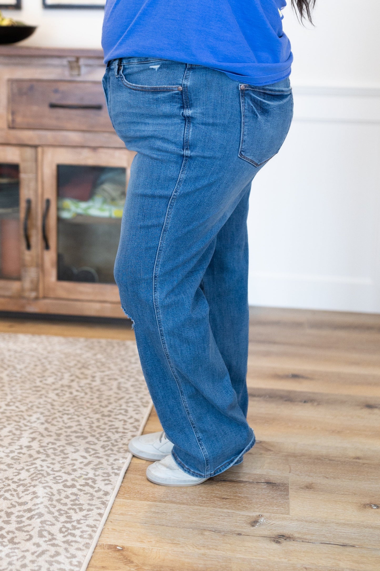 Judy Blue High Rise Tummy Control Straight Leg Jeans