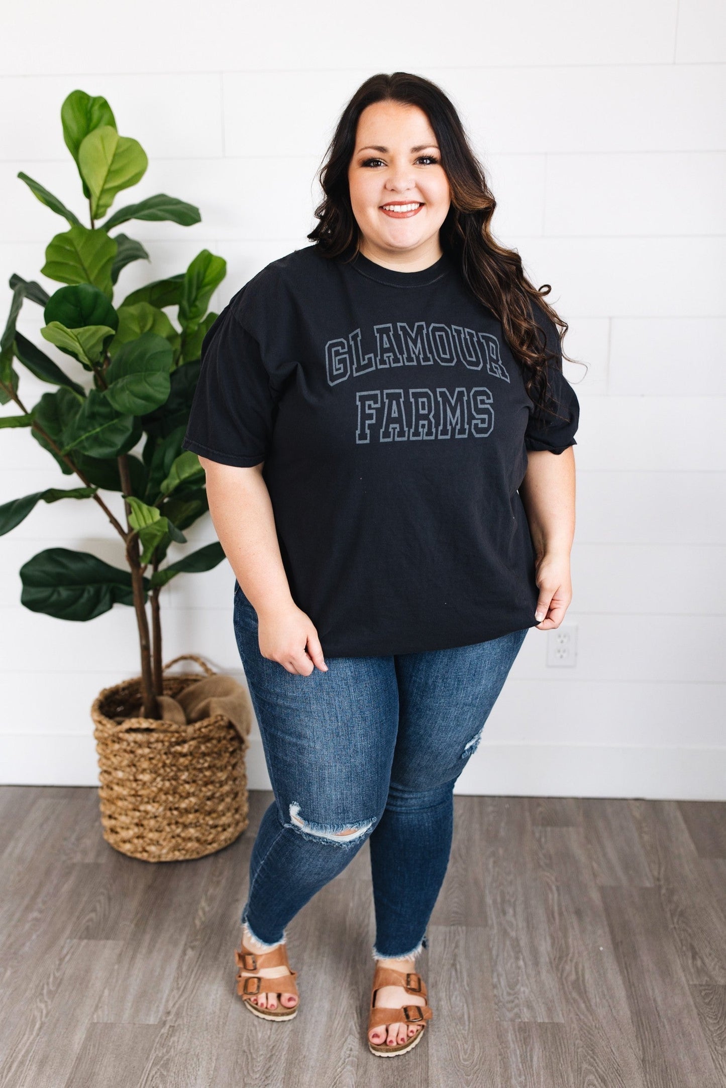 GF Logo Collegiate Graphic Tee