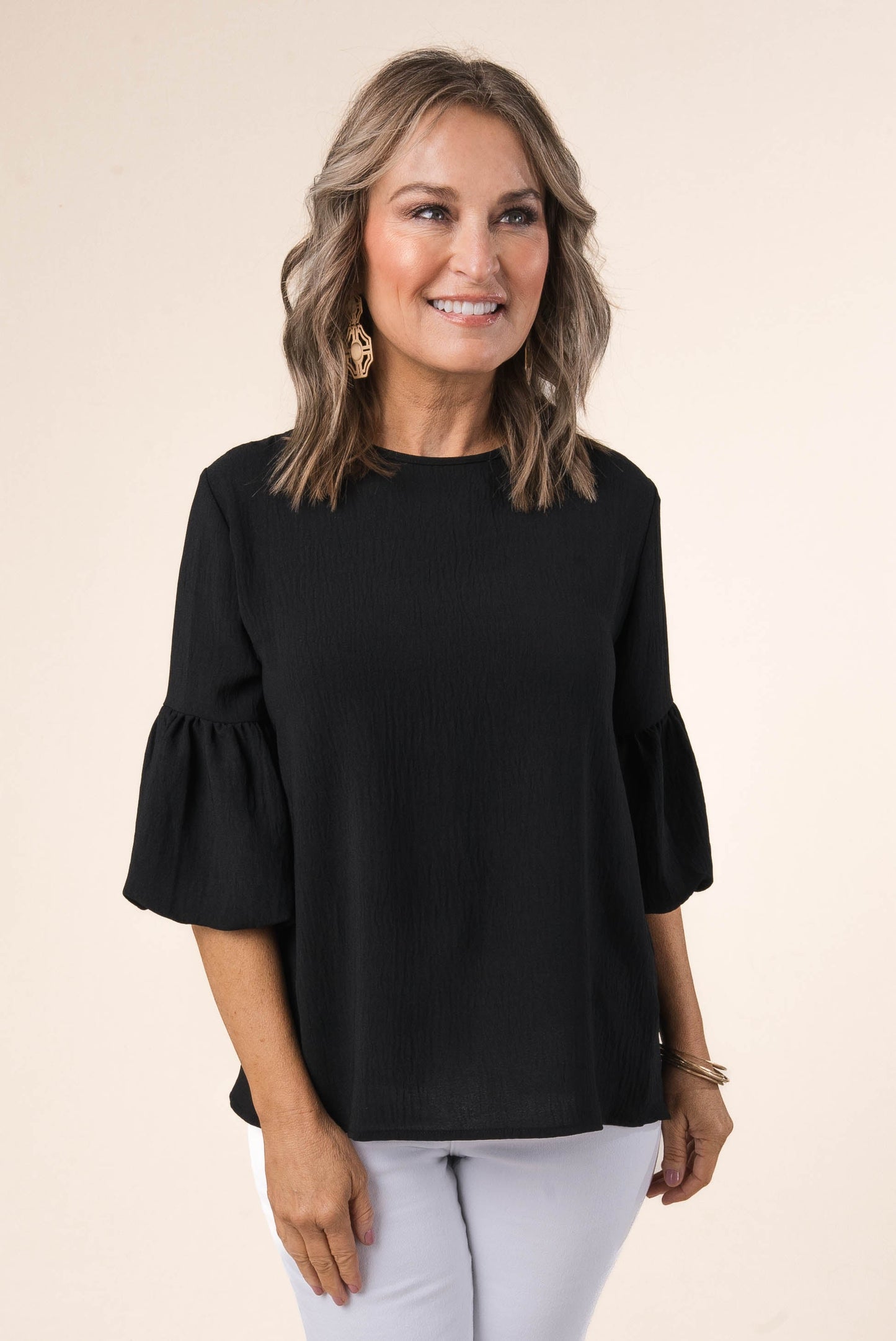 Crinkle Knit Bubble Sleeve Blouse