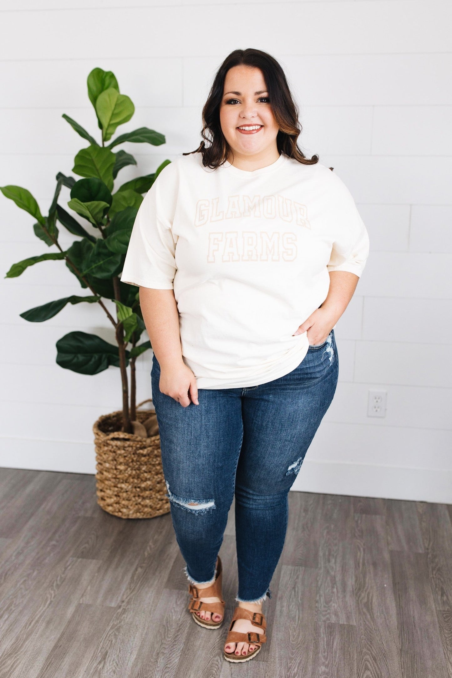 GF Logo Collegiate Graphic Tee