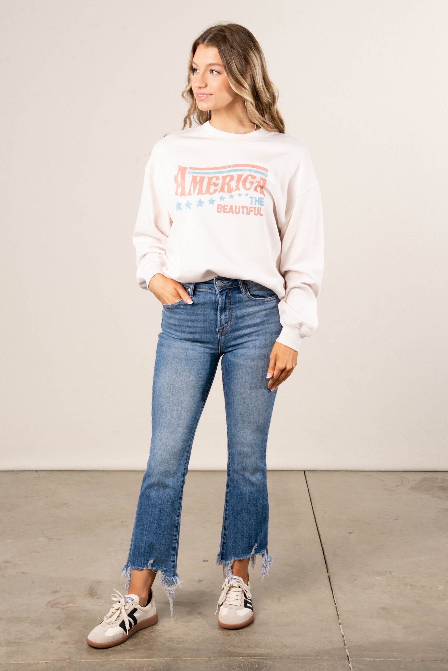 America The Beautiful Graphic Pullover