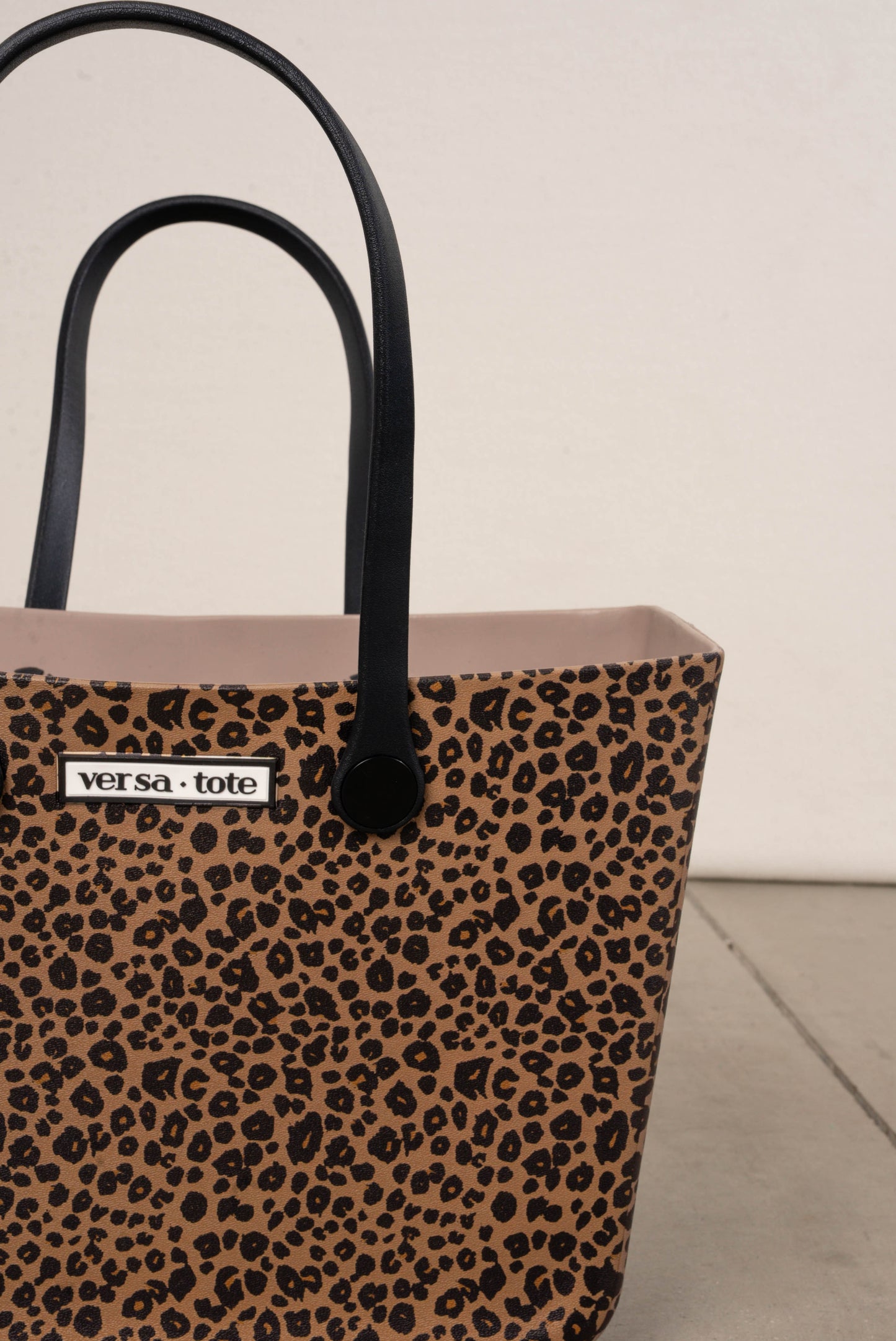 Carrie All Printed Versa Tote