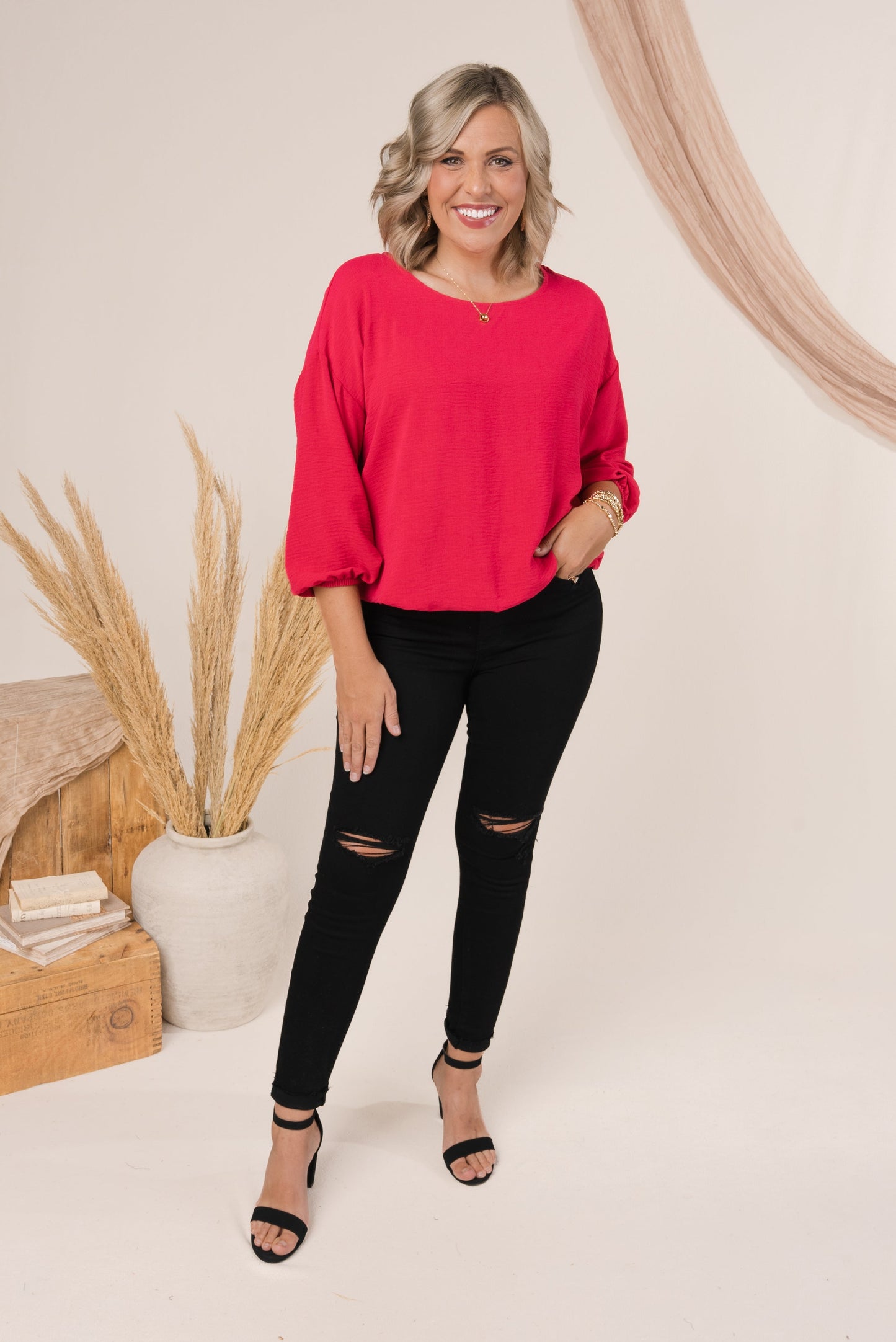 Crinkle Knit Bubble Hem Blouse *Final Sale*