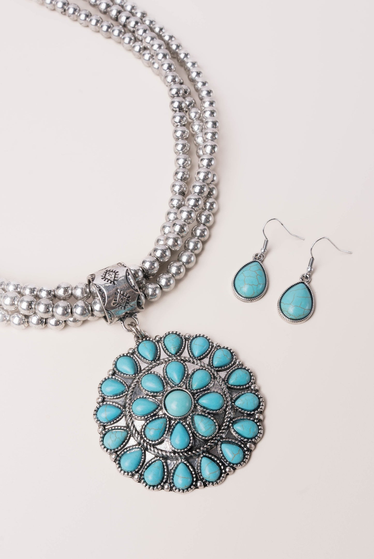 Layered Squash Pretty Blossom Pendant Necklace + Earring Set