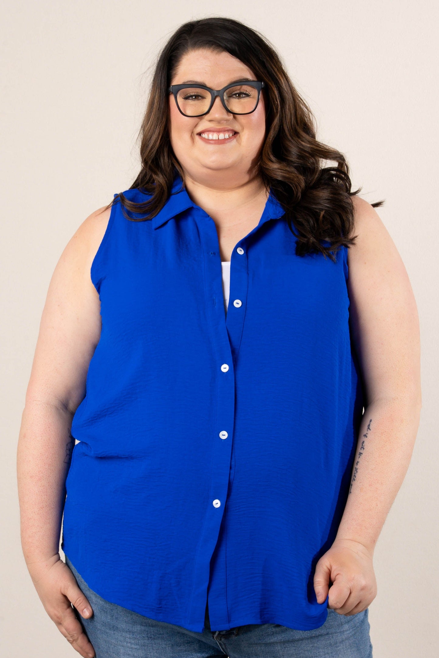 Crinkle Knit Sleeveless Shirt