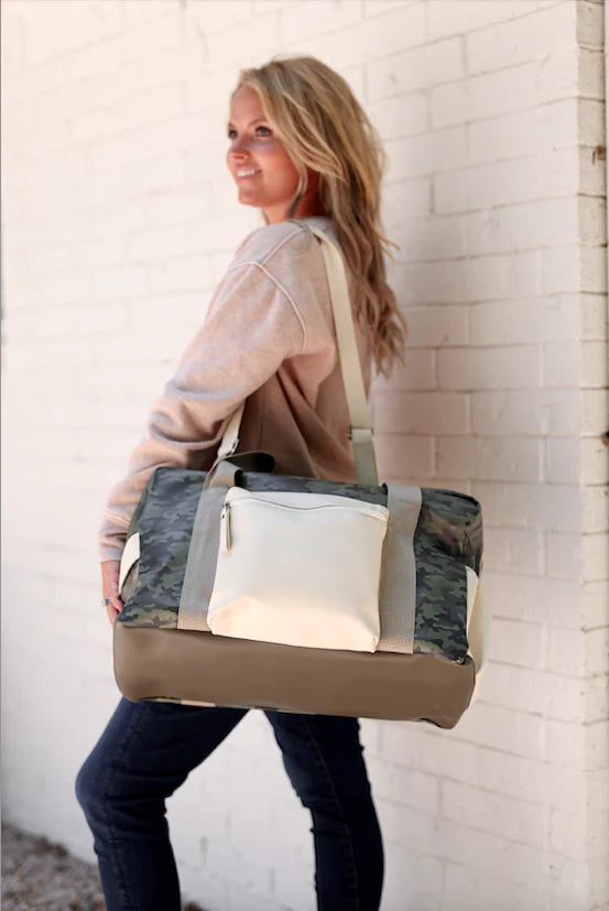 Duffle Bag with Trolley Sleeve