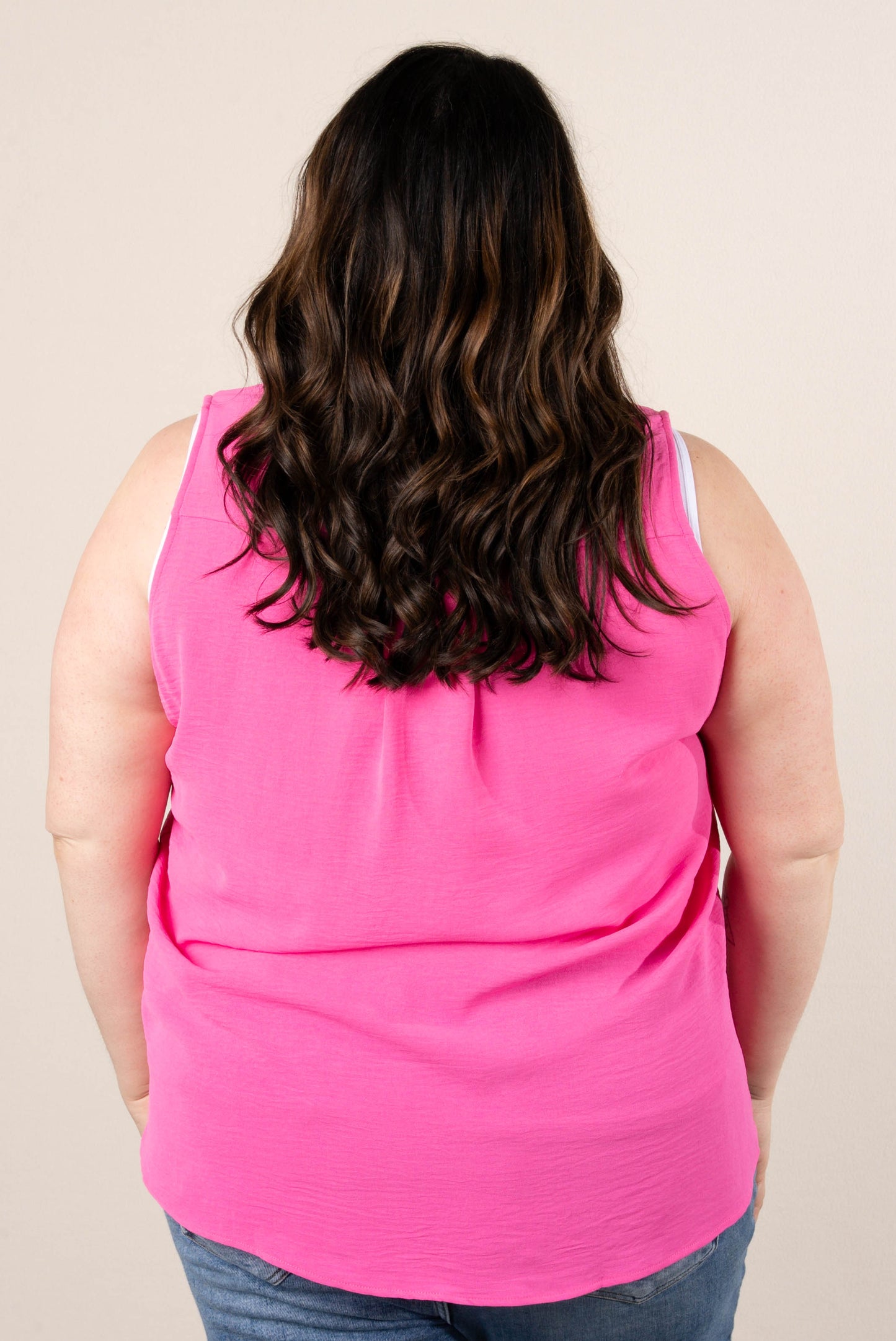 Crinkle Knit Sleeveless Shirt