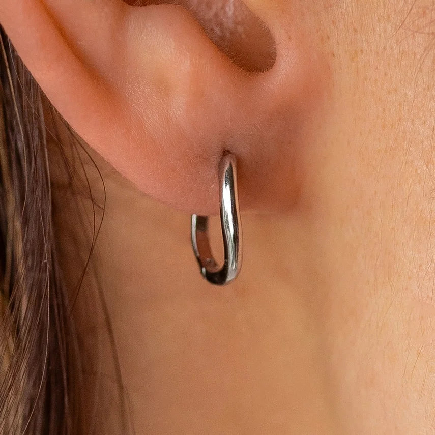 Essential Huggie Earrings
